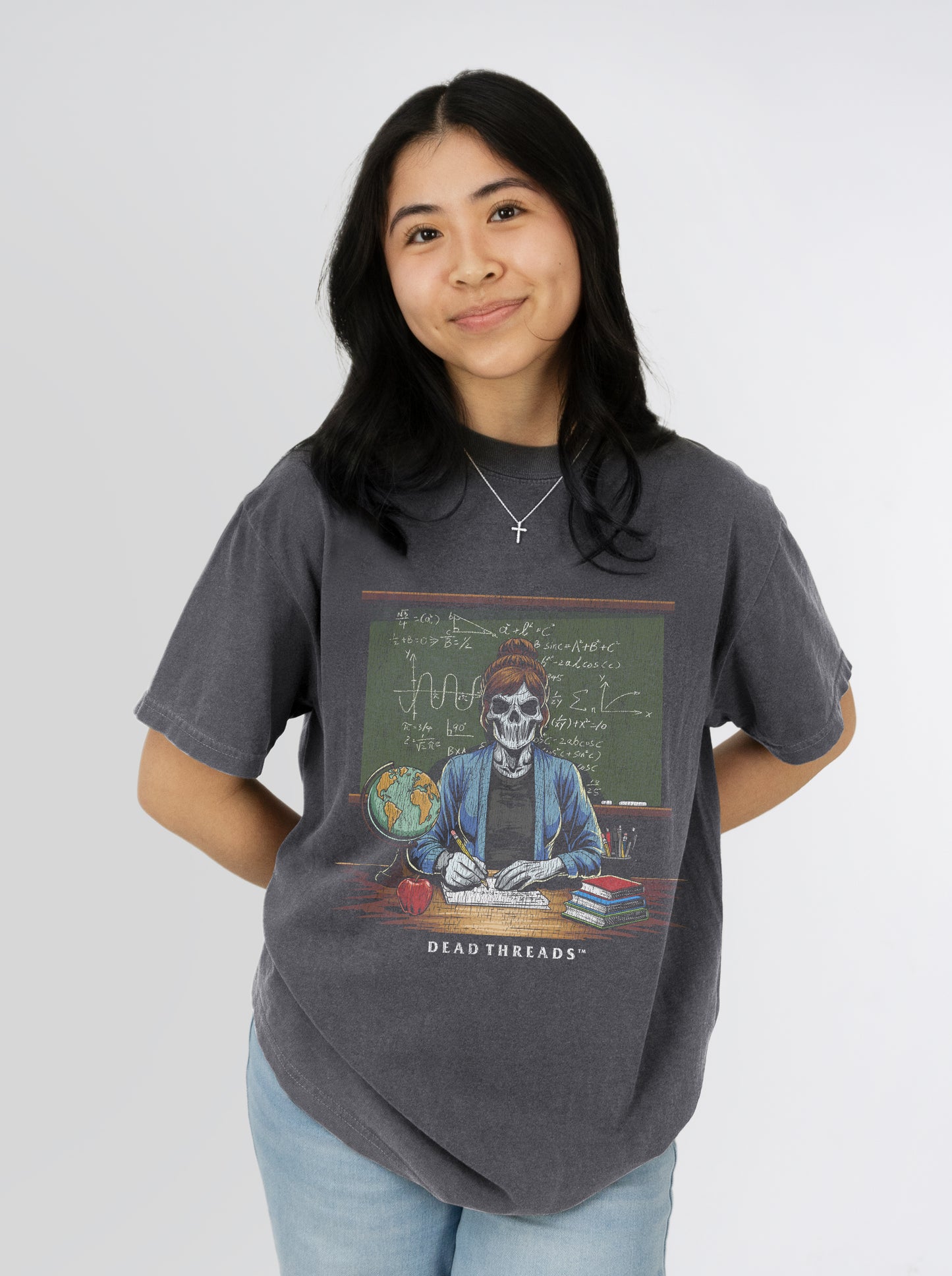 SKULL'S IN SESSION (MRS.)