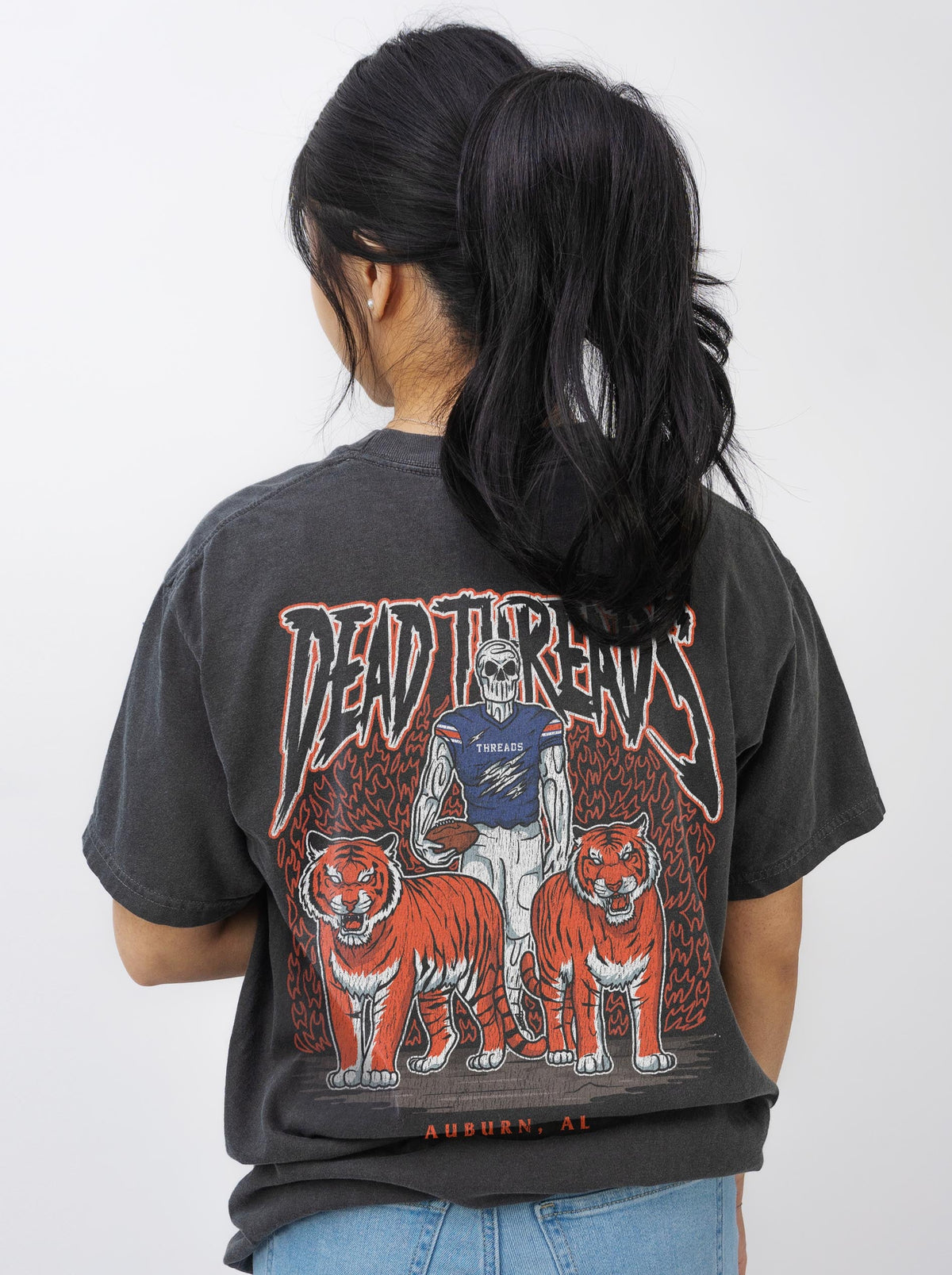 AUBURN FOOTBALL - “3 SKULL” PREMIUM T-SHIRT – T-Shirt – Dead Threads Apparel