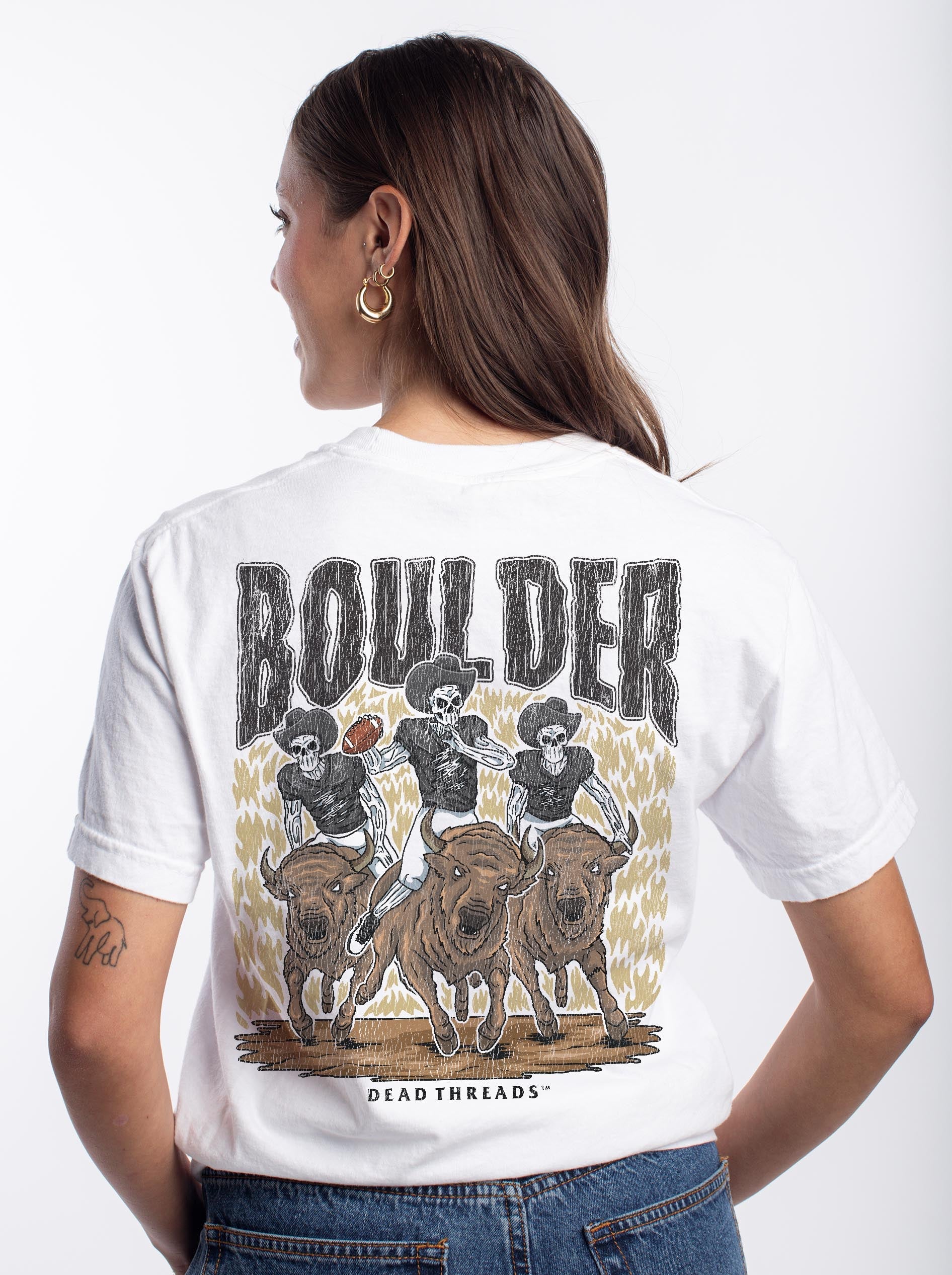 BOULDER FOOTBALL - “3 SKULL” PREMIUM T - SHIRT – T-Shirt – Dead Threads Apparel