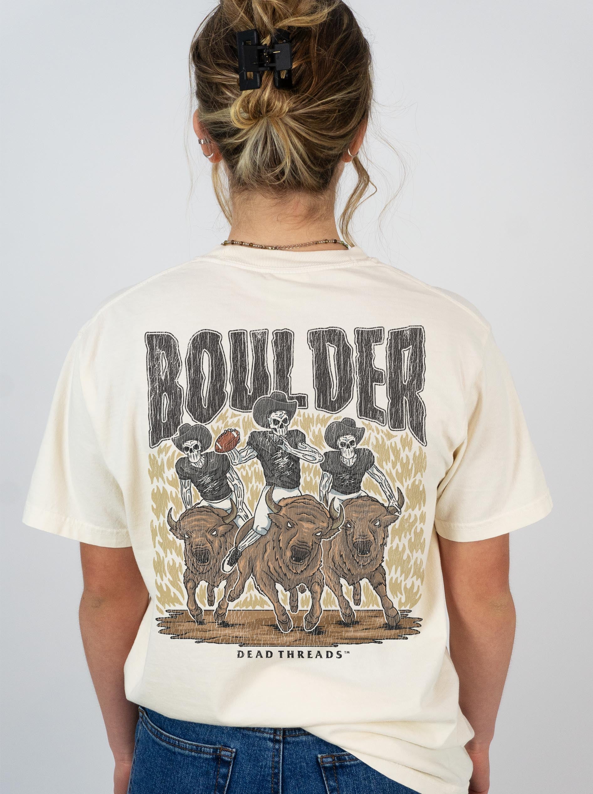 BOULDER FOOTBALL - “DT ESSENTIAL" PREMIUM T - SHIRT – T-Shirt – Dead Threads Apparel