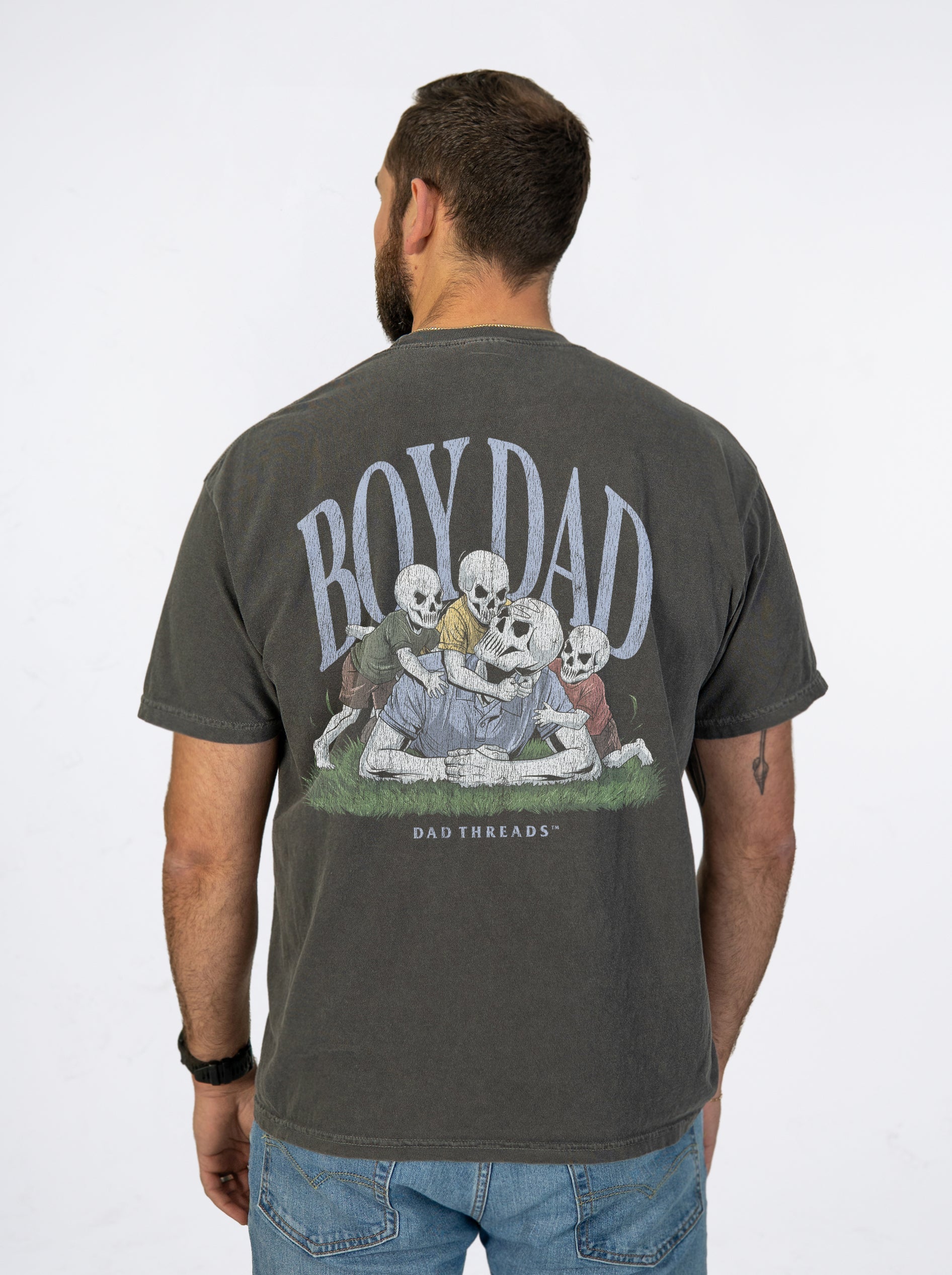 BOY DAD v3 - “DT ESSENTIAL" PREMIUM T-SHIRT – T-Shirt – Dead Threads Apparel