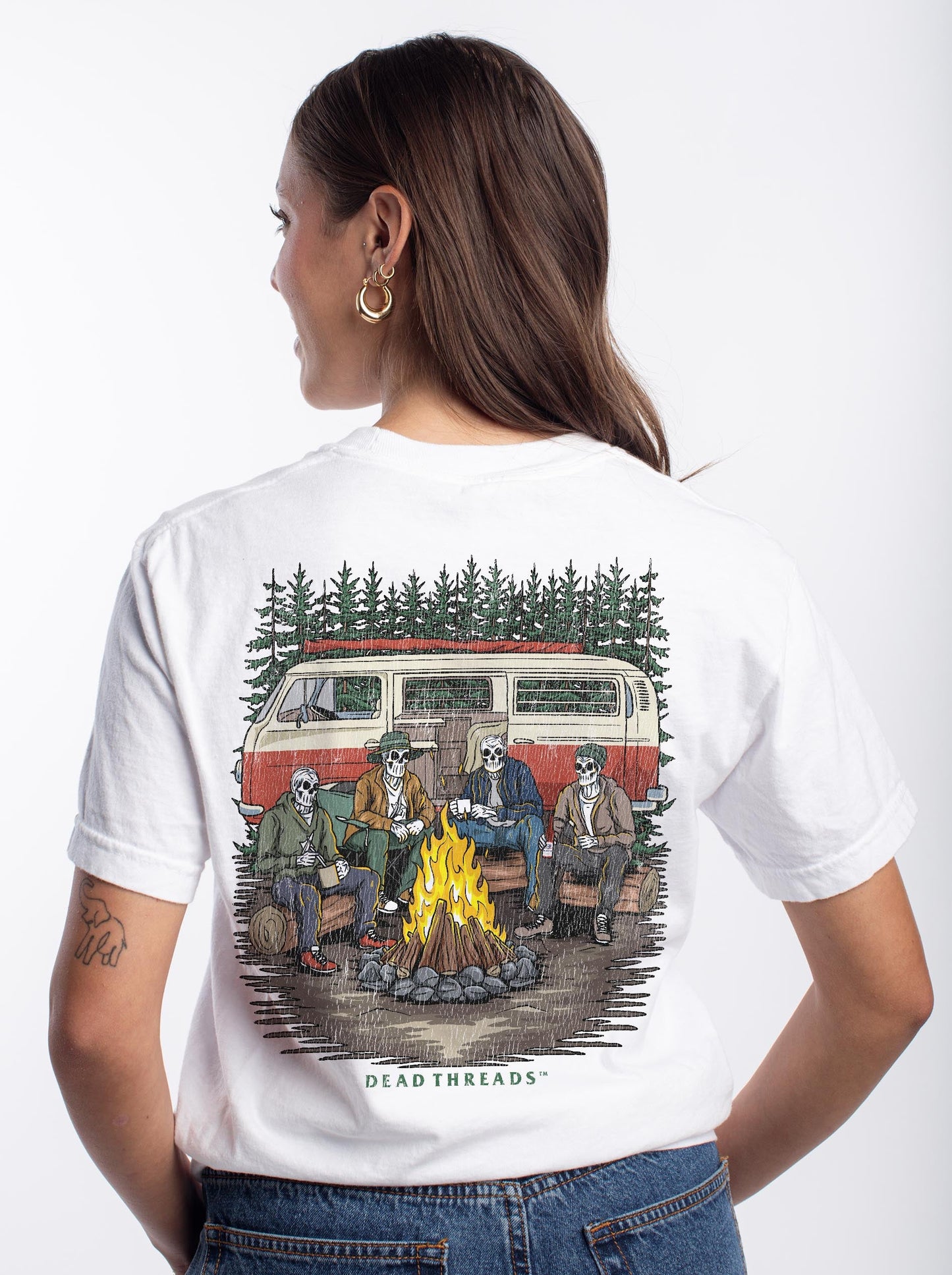 CAMPING IS IN TENTS - “DT ESSENTIAL" PREMIUM T - SHIRT – T-Shirt – Dead Threads Apparel
