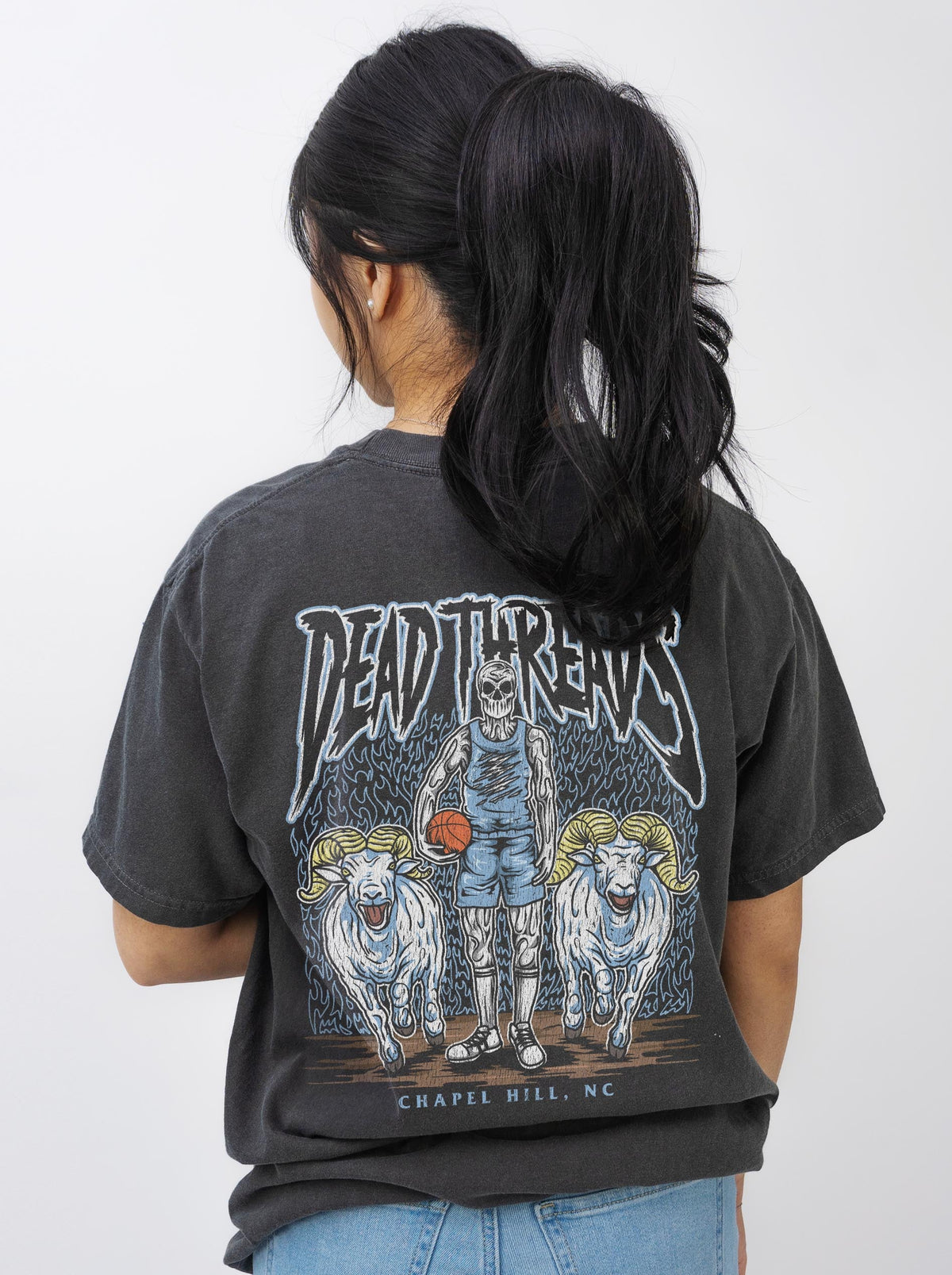 CHAPEL HILL BASKETBALL - “DT ESSENTIAL" PREMIUM T-SHIRT – T-Shirt – Dead Threads Apparel