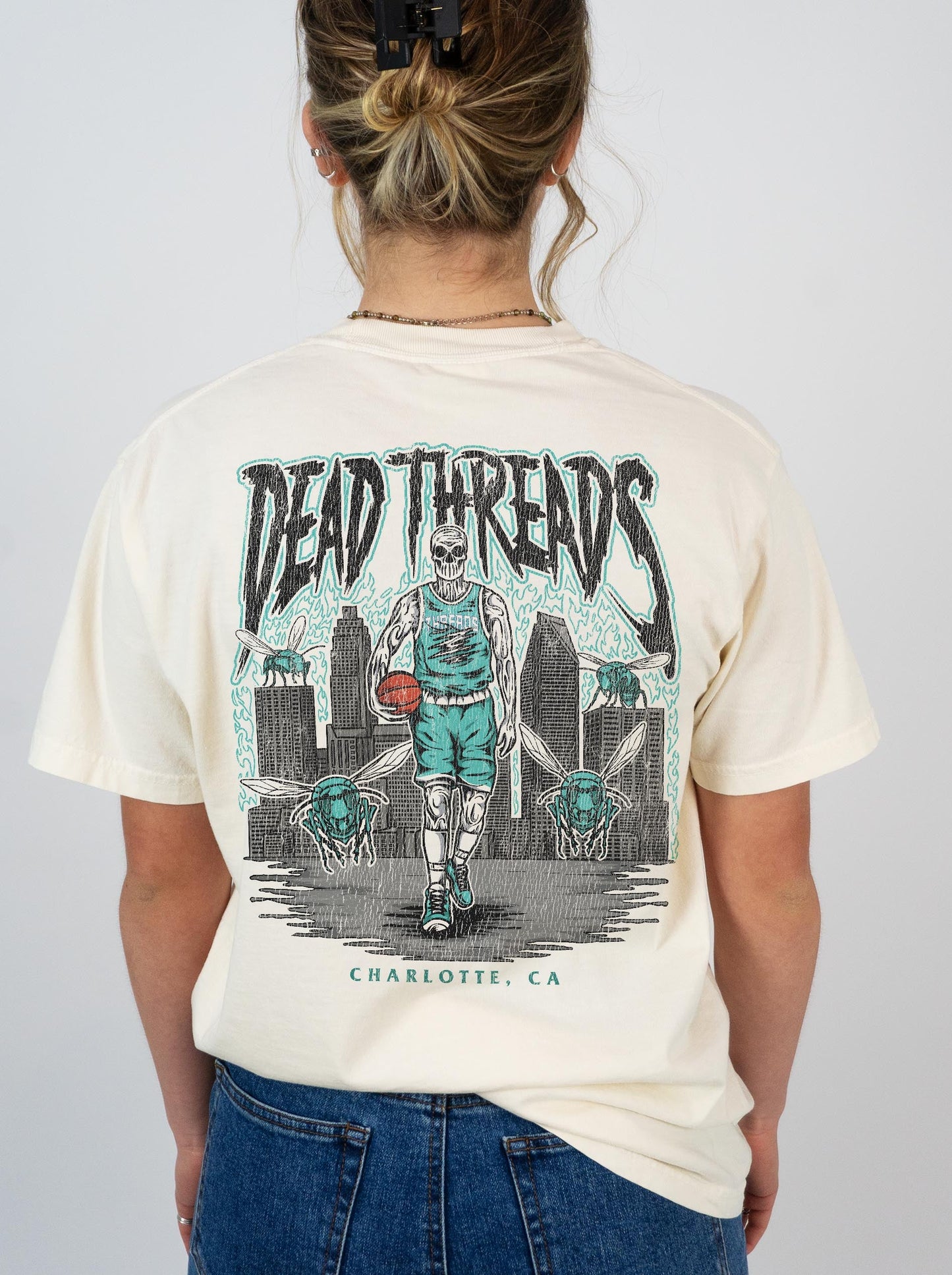 CHARLOTTE BASKETBALL - “DT ESSENTIAL" PREMIUM T-SHIRT – T-Shirt – Dead Threads Apparel