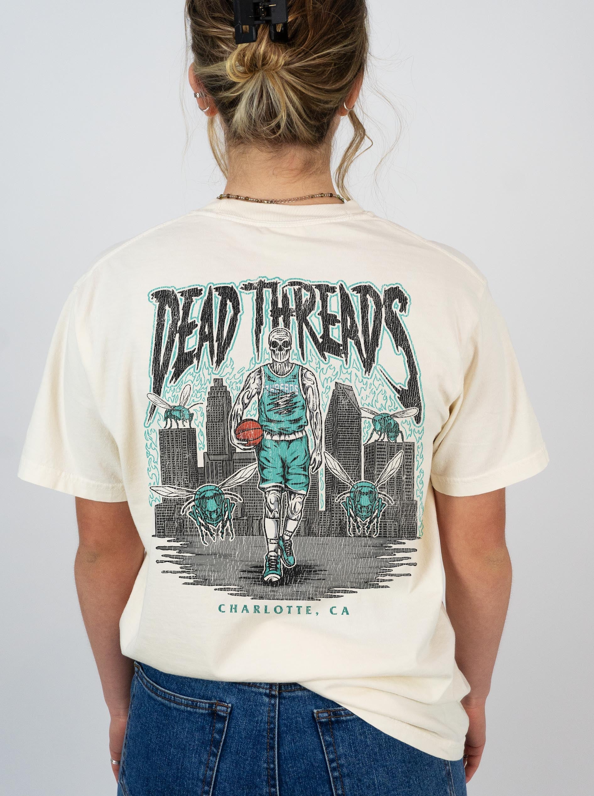 CHARLOTTE BASKETBALL - “DT ESSENTIAL" PREMIUM T-SHIRT – T-Shirt – Dead Threads Apparel