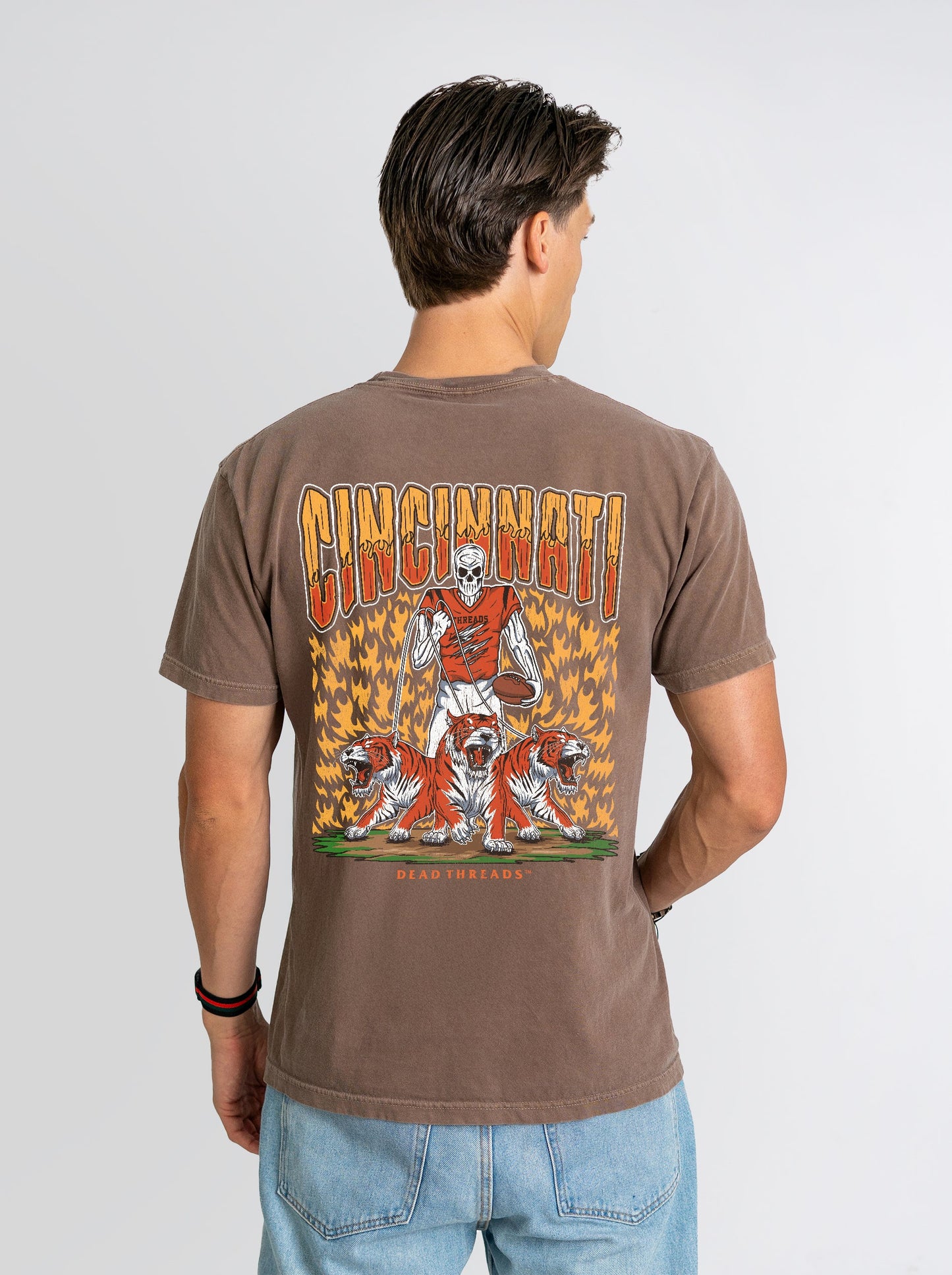 CINCINNATI FOOTBALL - “DT ESSENTIAL" PREMIUM T - SHIRT – T-Shirt – Dead Threads Apparel