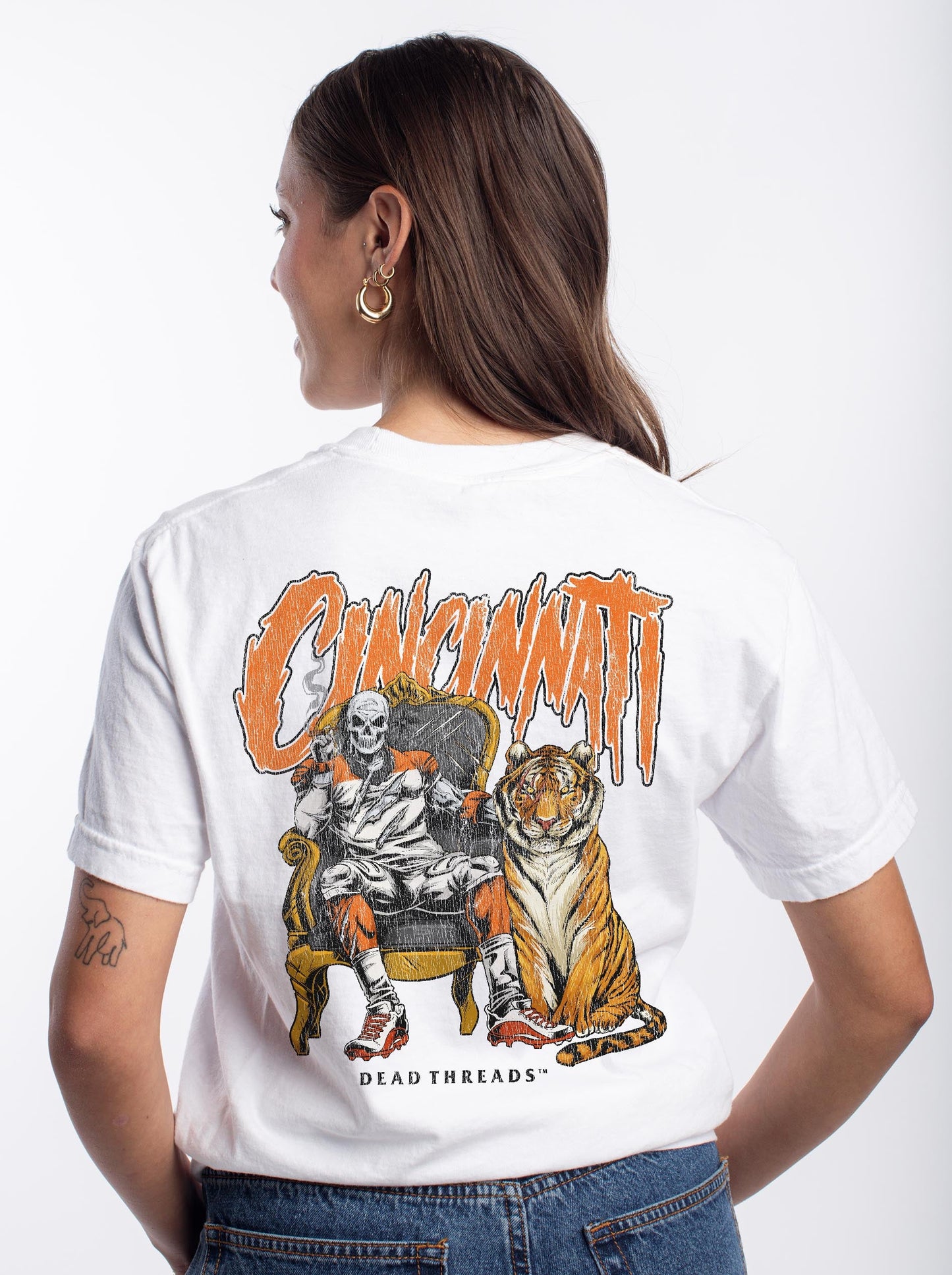CINCINNATI FOOTBALL v2 - “3 SKULL” PREMIUM T - SHIRT – T-Shirt – Dead Threads Apparel