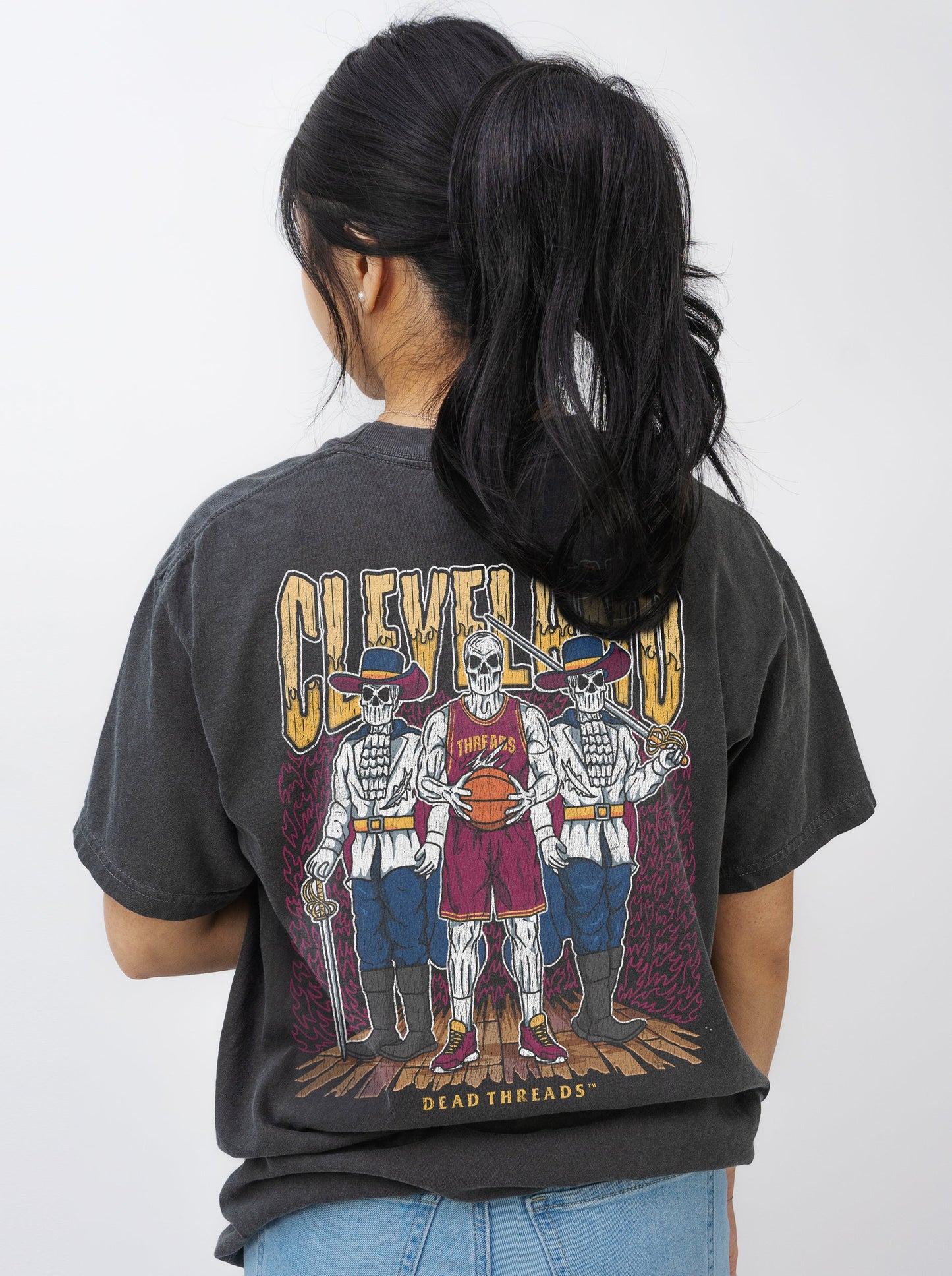 CLEVELAND BASKETBALL - “3 SKULL” PREMIUM T - SHIRT – T-Shirt – Dead Threads Apparel