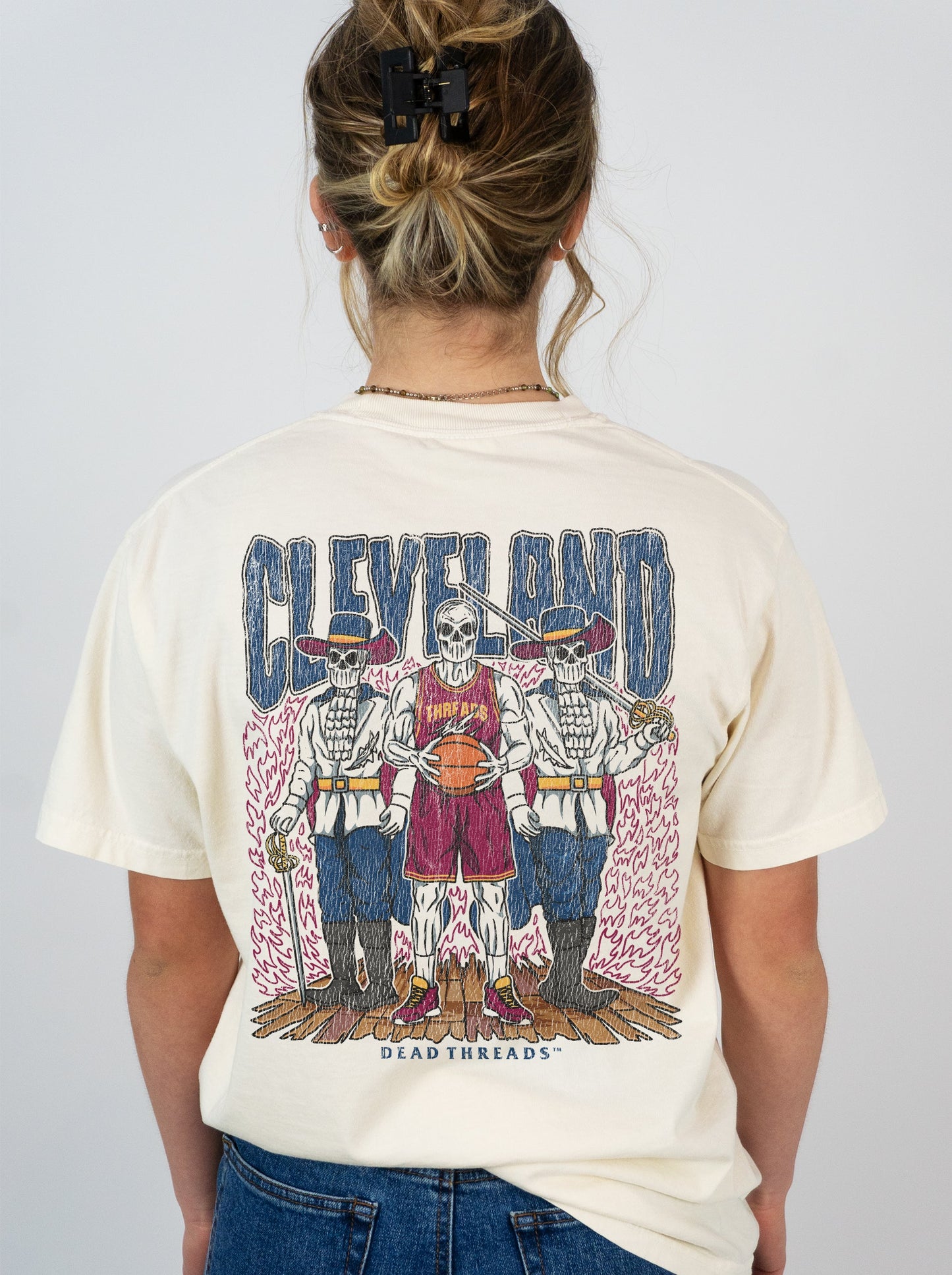 CLEVELAND BASKETBALL - “3 SKULL” PREMIUM T - SHIRT – T-Shirt – Dead Threads Apparel