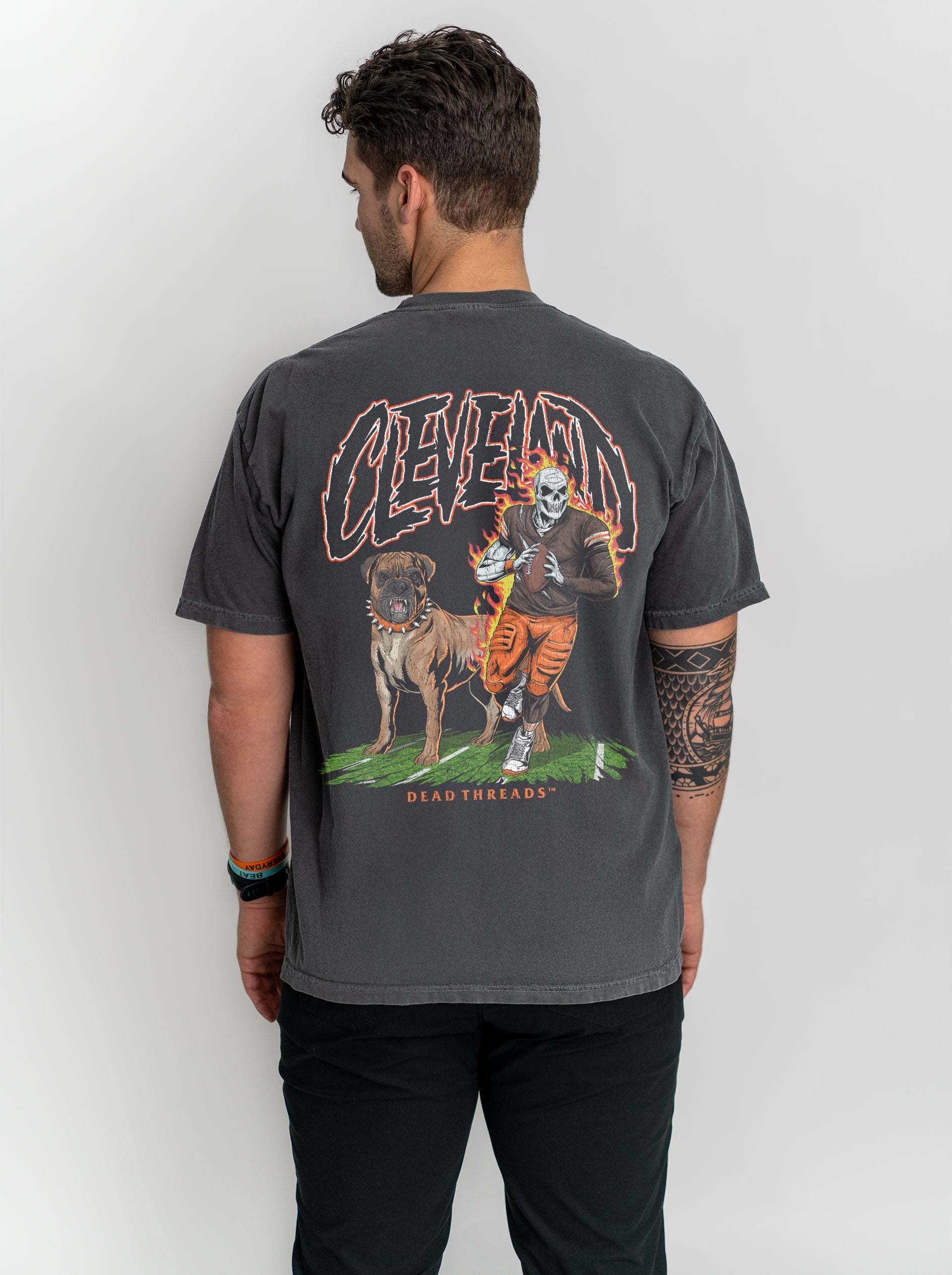 CLEVELAND FOOTBALL v2 - “3 SKULL” PREMIUM T - SHIRT – T-Shirt – Dead Threads Apparel
