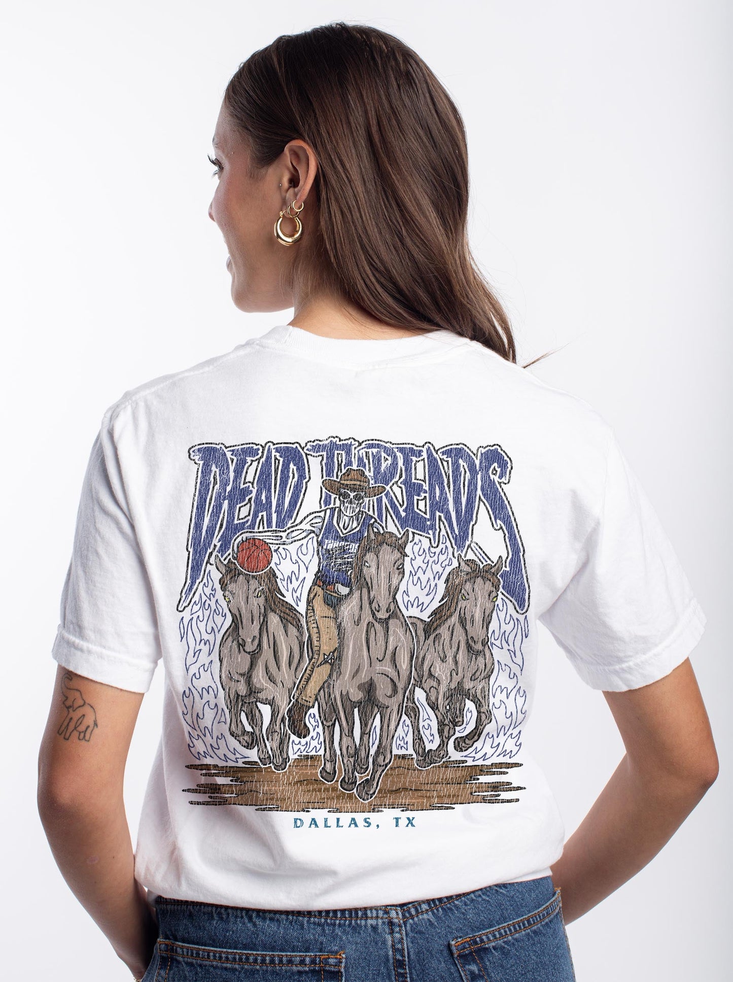 DALLAS BASKETBALL - “3 SKULL” PREMIUM T-SHIRT – T-Shirt – Dead Threads Apparel