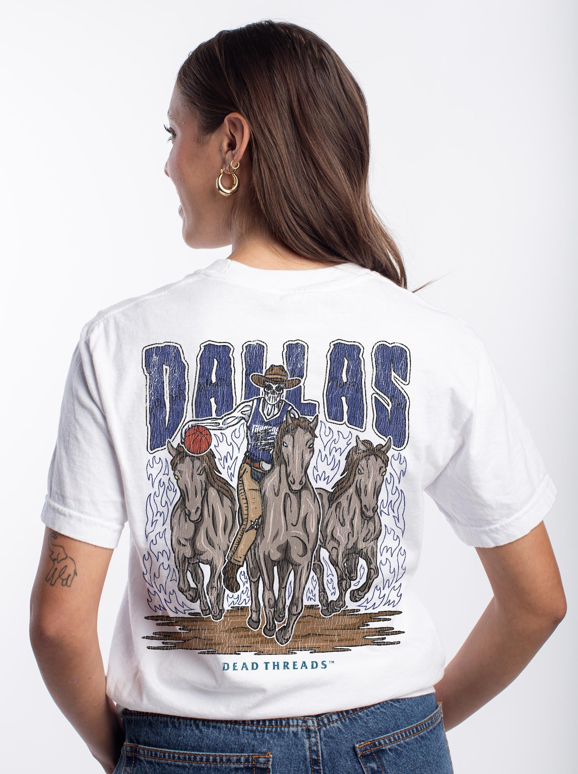 DALLAS BASKETBALL - “3 SKULL” PREMIUM T - SHIRT – T-Shirt – Dead Threads Apparel
