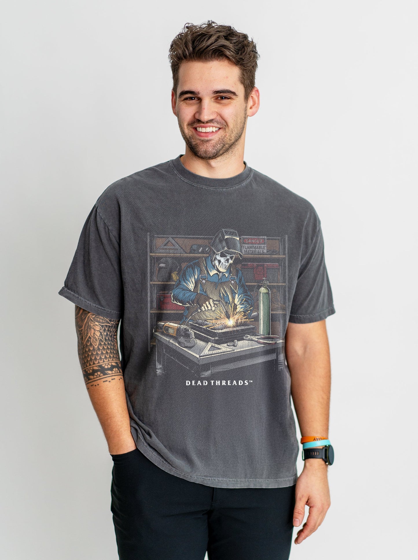 DEAD DIME STACKER – T-Shirt – Dead Threads Apparel