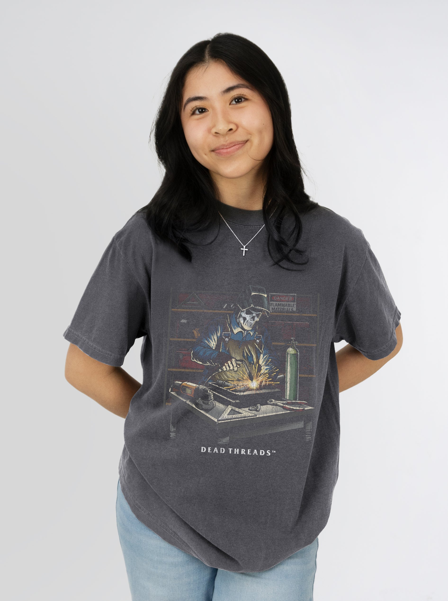 DEAD DIME STACKER – T-Shirt – Dead Threads Apparel
