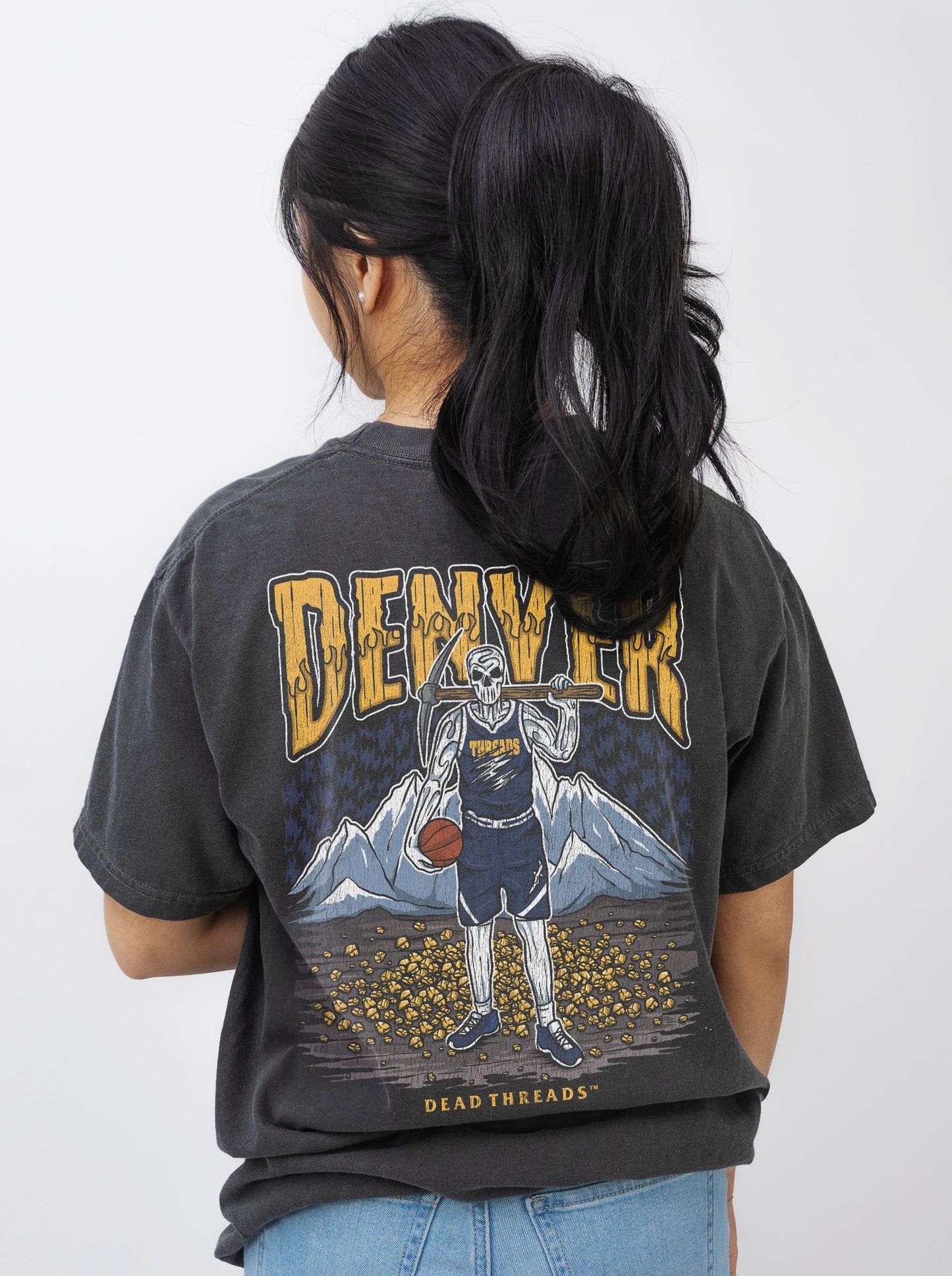 DENVER BASKETBALL - “3 SKULL” PREMIUM T - SHIRT – T-Shirt – Dead Threads Apparel