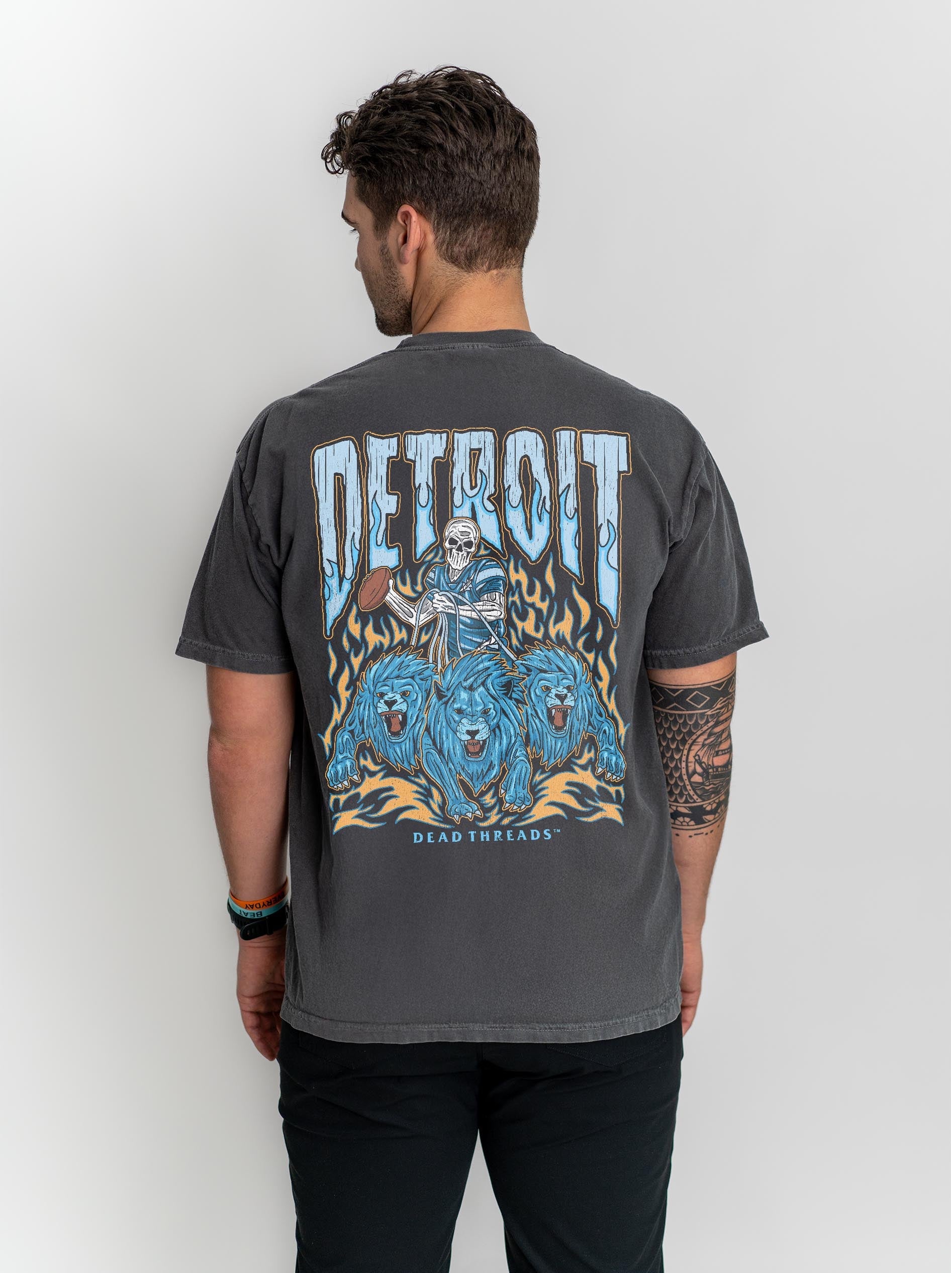 DETROIT FOOTBALL - “DT ESSENTIAL" PREMIUM T - SHIRT – T-Shirt – Dead Threads Apparel