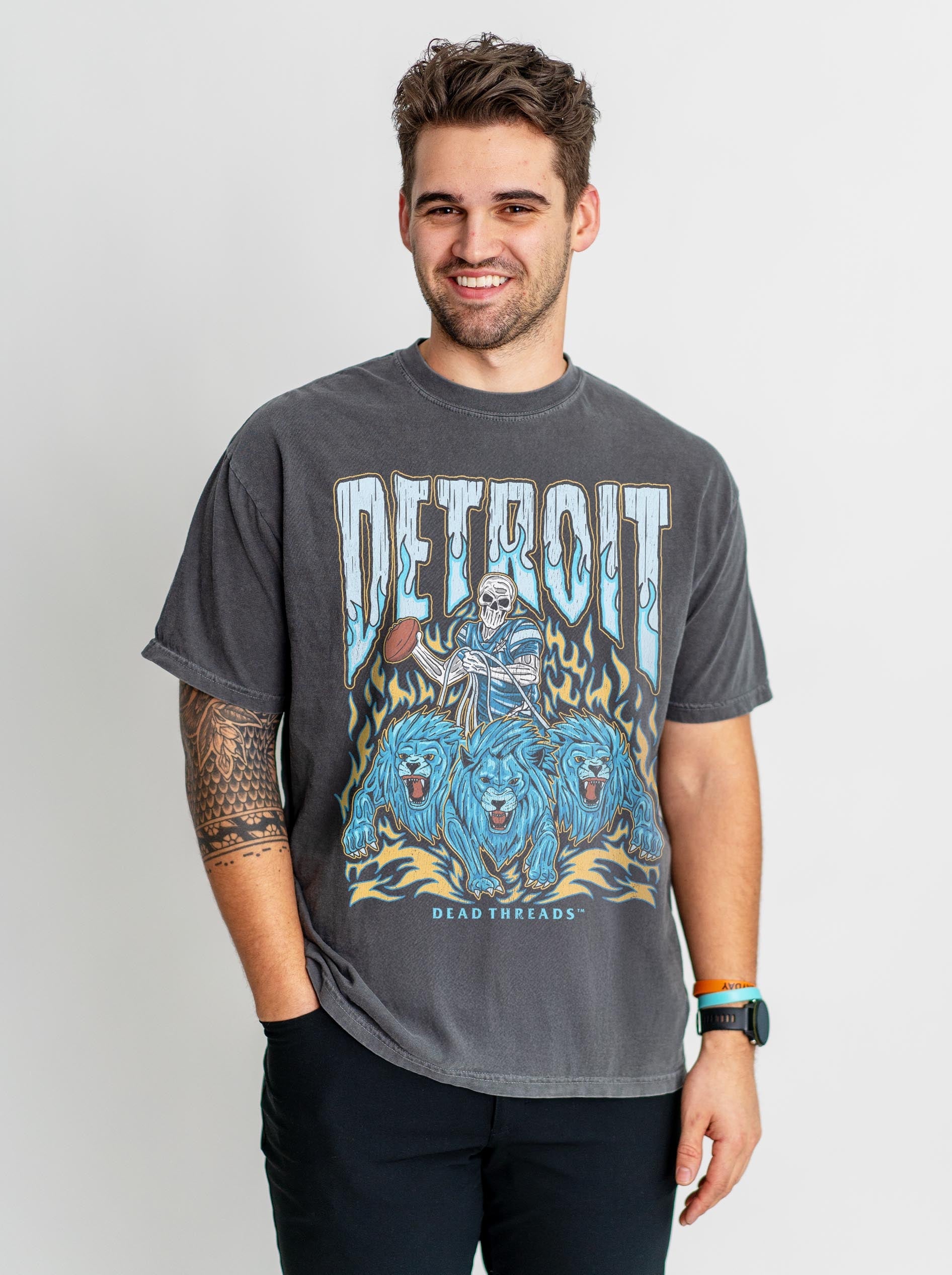 detroit-football-t-shirt-dead-
