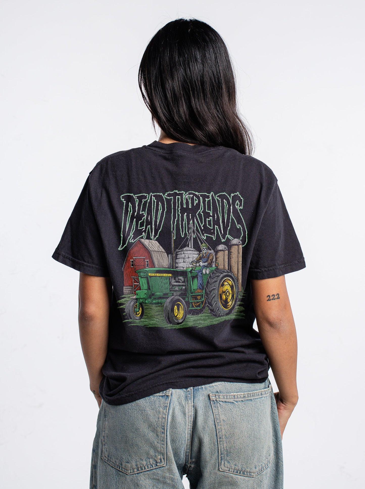 DT FARMS - “DT ESSENTIAL" PREMIUM T - SHIRT – T-Shirt – Dead Threads Apparel