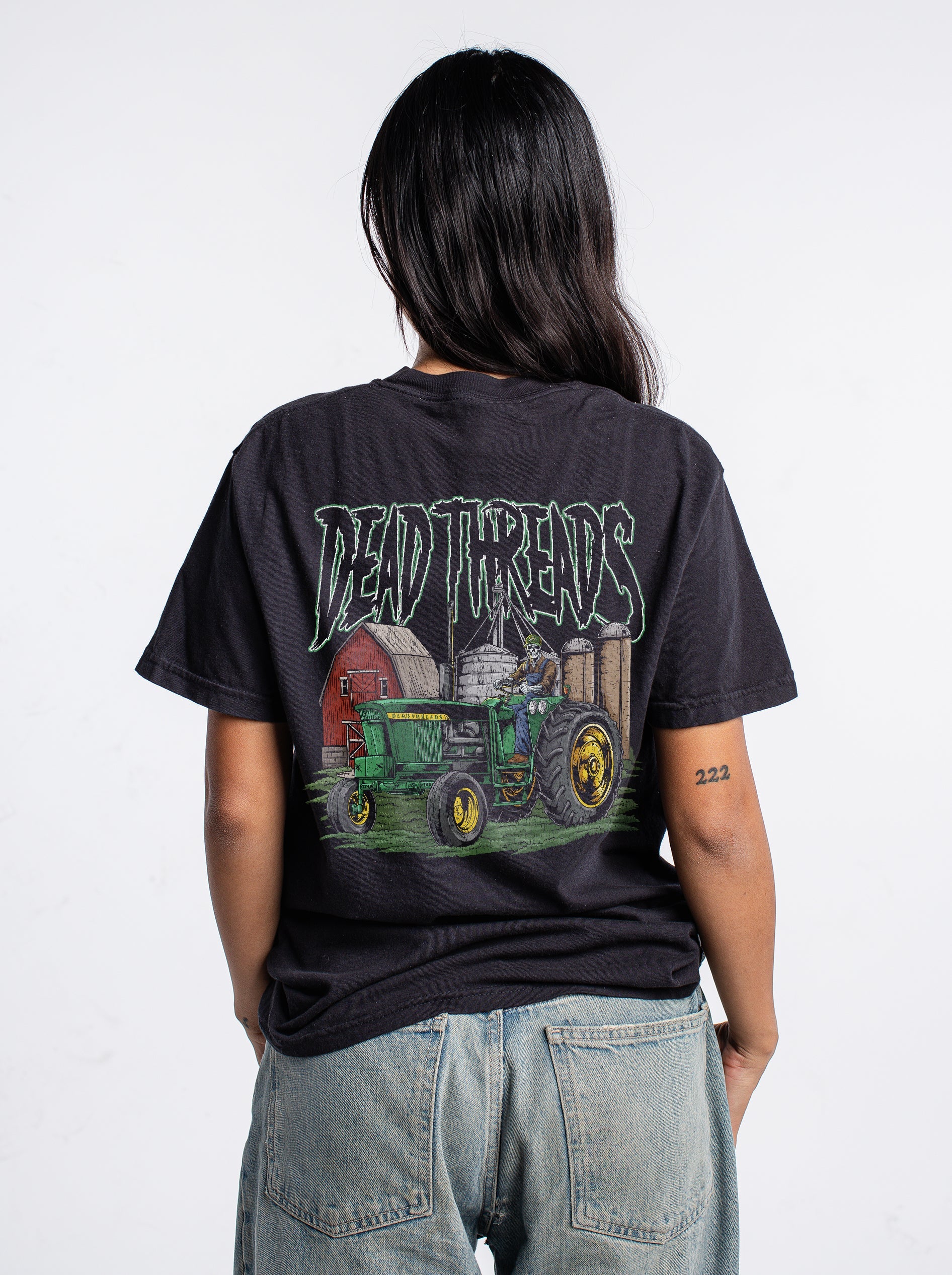 DT FARMS - “DT ESSENTIAL" PREMIUM T - SHIRT – T-Shirt – Dead Threads Apparel