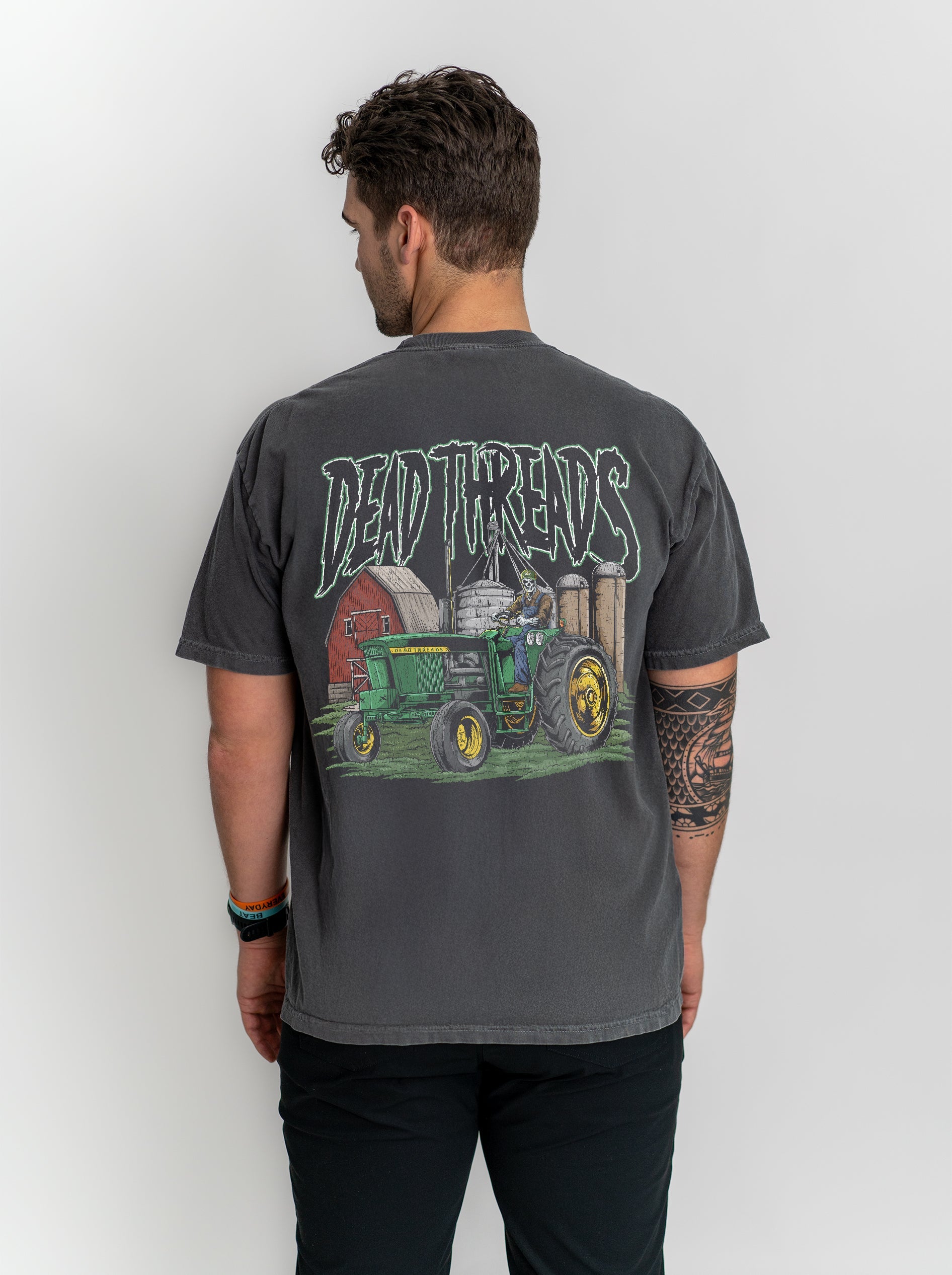 DT FARMS - “DT ESSENTIAL" PREMIUM T - SHIRT – T-Shirt – Dead Threads Apparel