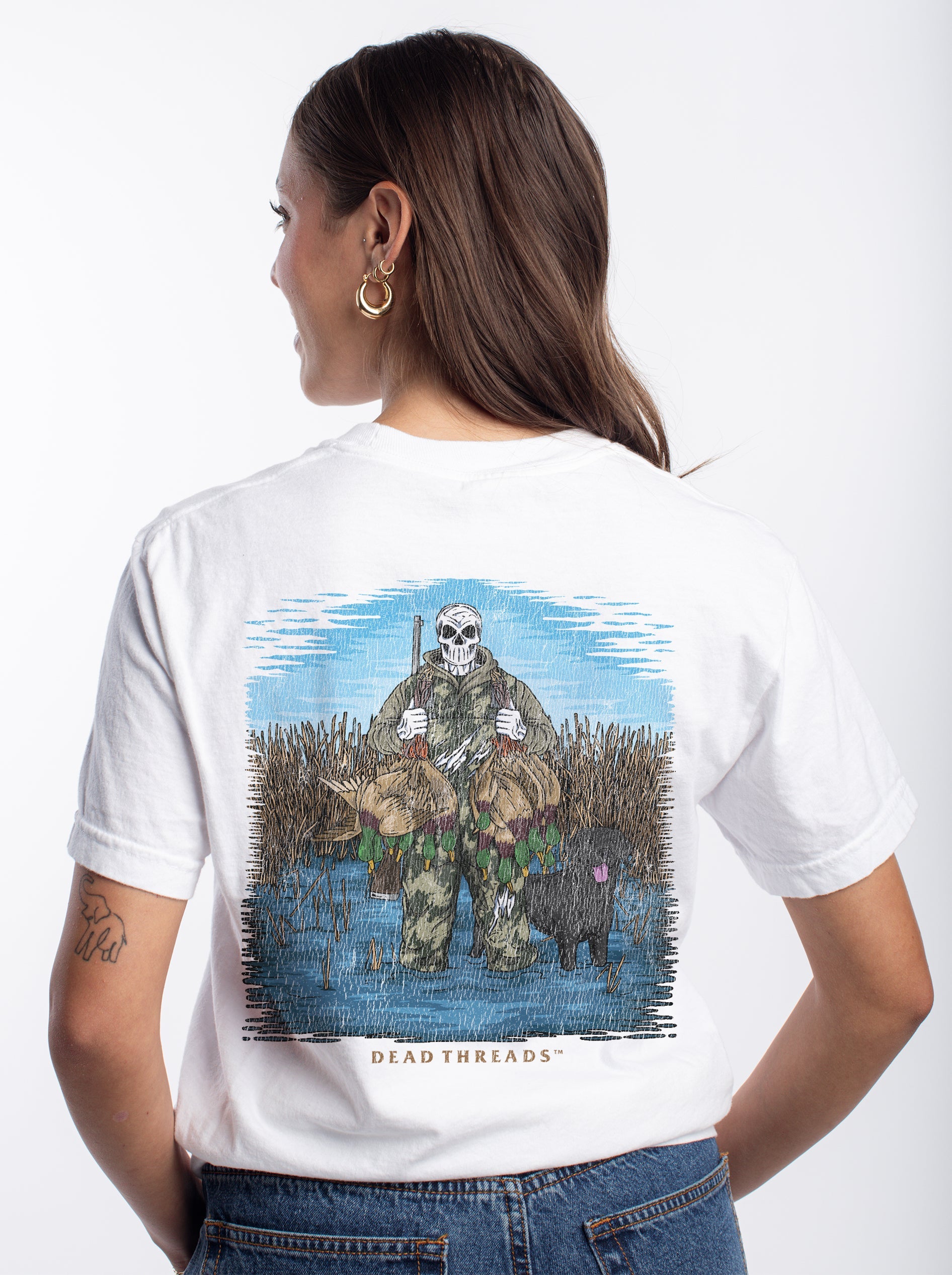 DUCK HUNTIN’ BLACK LAB - “DT ESSENTIAL" PREMIUM T - SHIRT – T-Shirt – Dead Threads Apparel