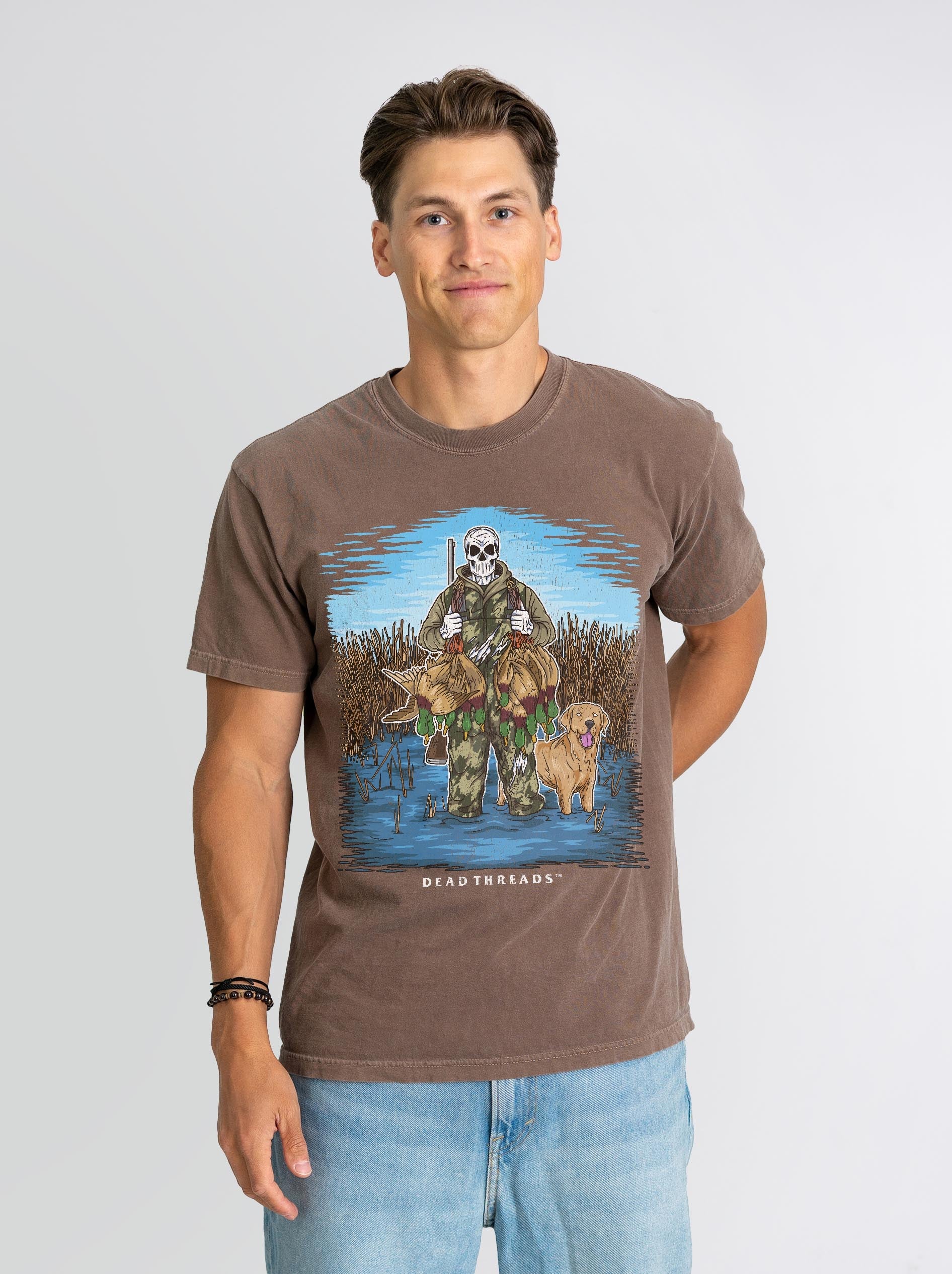 DUCK HUNTIN’ YELLOW LAB – T-Shirt – Dead Threads Apparel