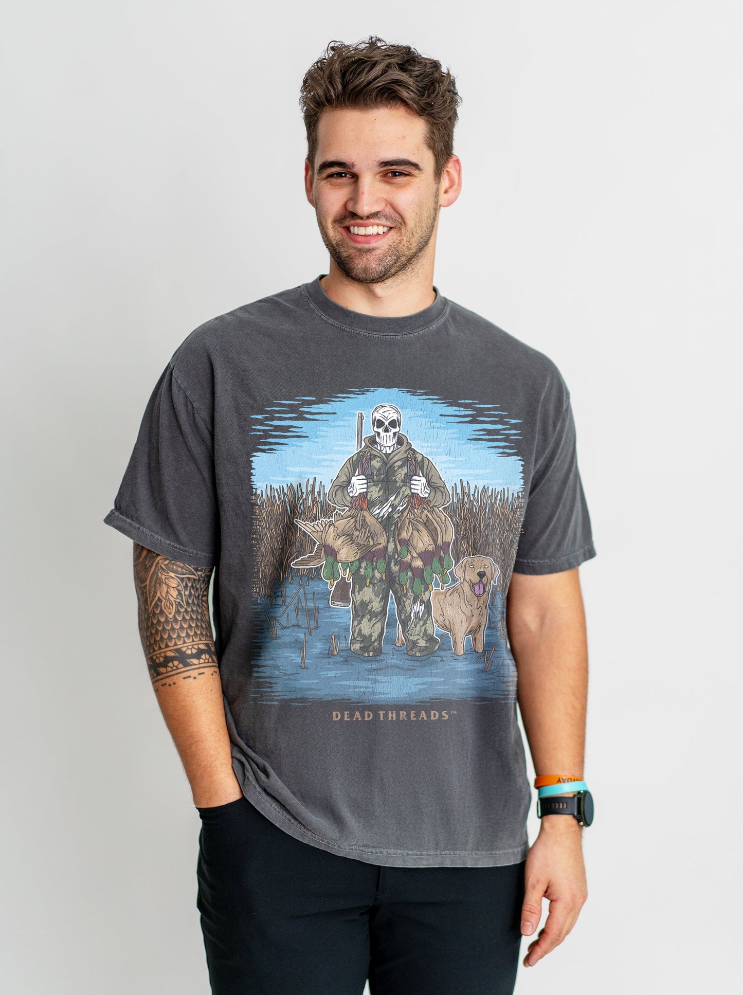 DUCK HUNTIN’ YELLOW LAB – T-Shirt – Dead Threads Apparel