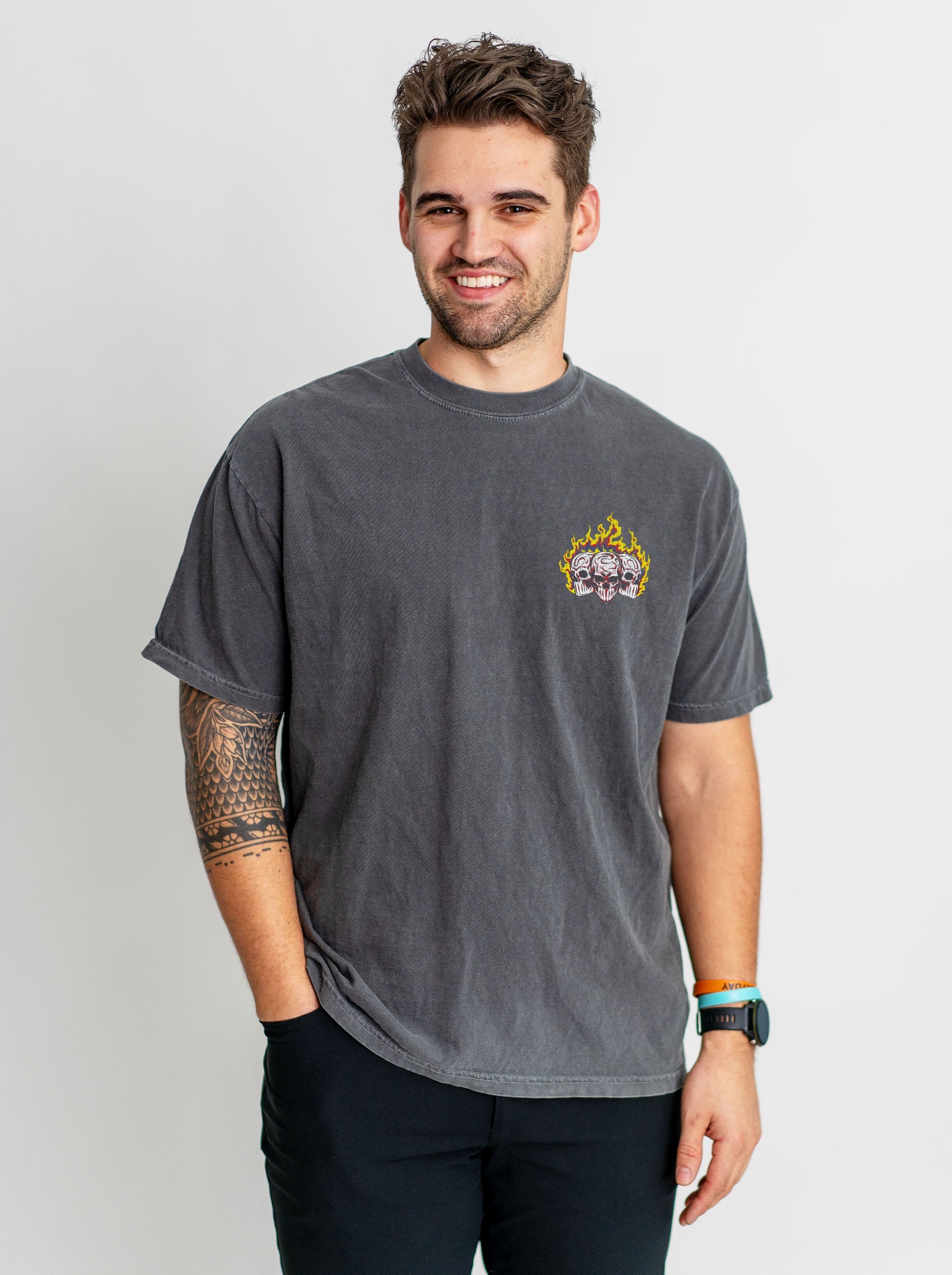 ESPAÑA SOCCER - “3 SKULL” PREMIUM T - SHIRT – T-Shirt – Dead Threads Apparel
