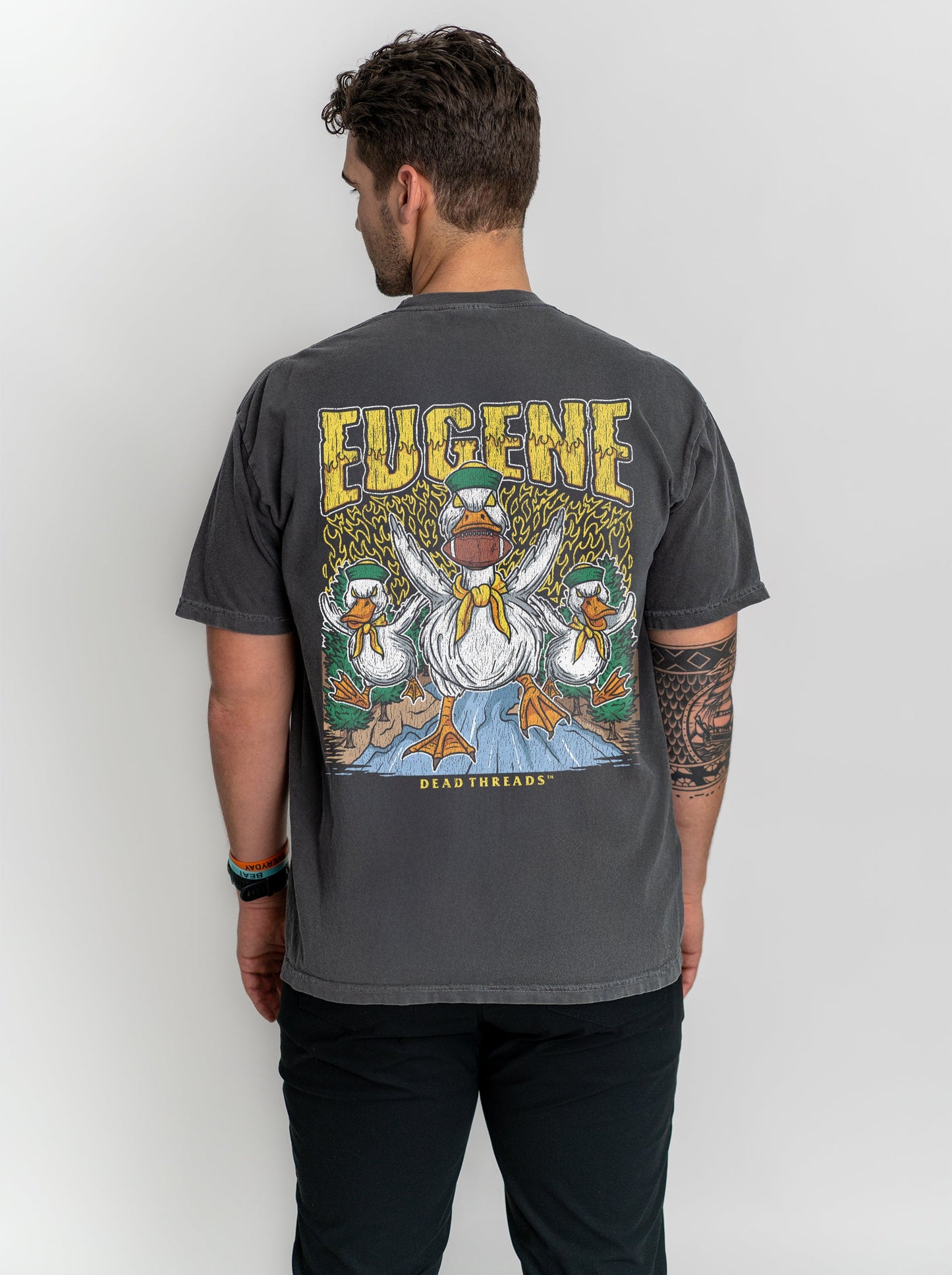 EUGENE FOOTBALL - “3 SKULL” PREMIUM T - SHIRT – T-Shirt – Dead Threads Apparel
