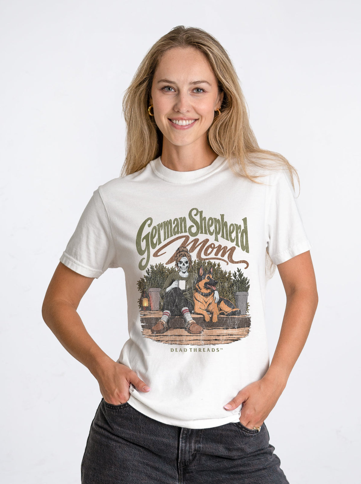GERMAN SHEPHERD MOM – T-Shirt – Dead Threads Apparel