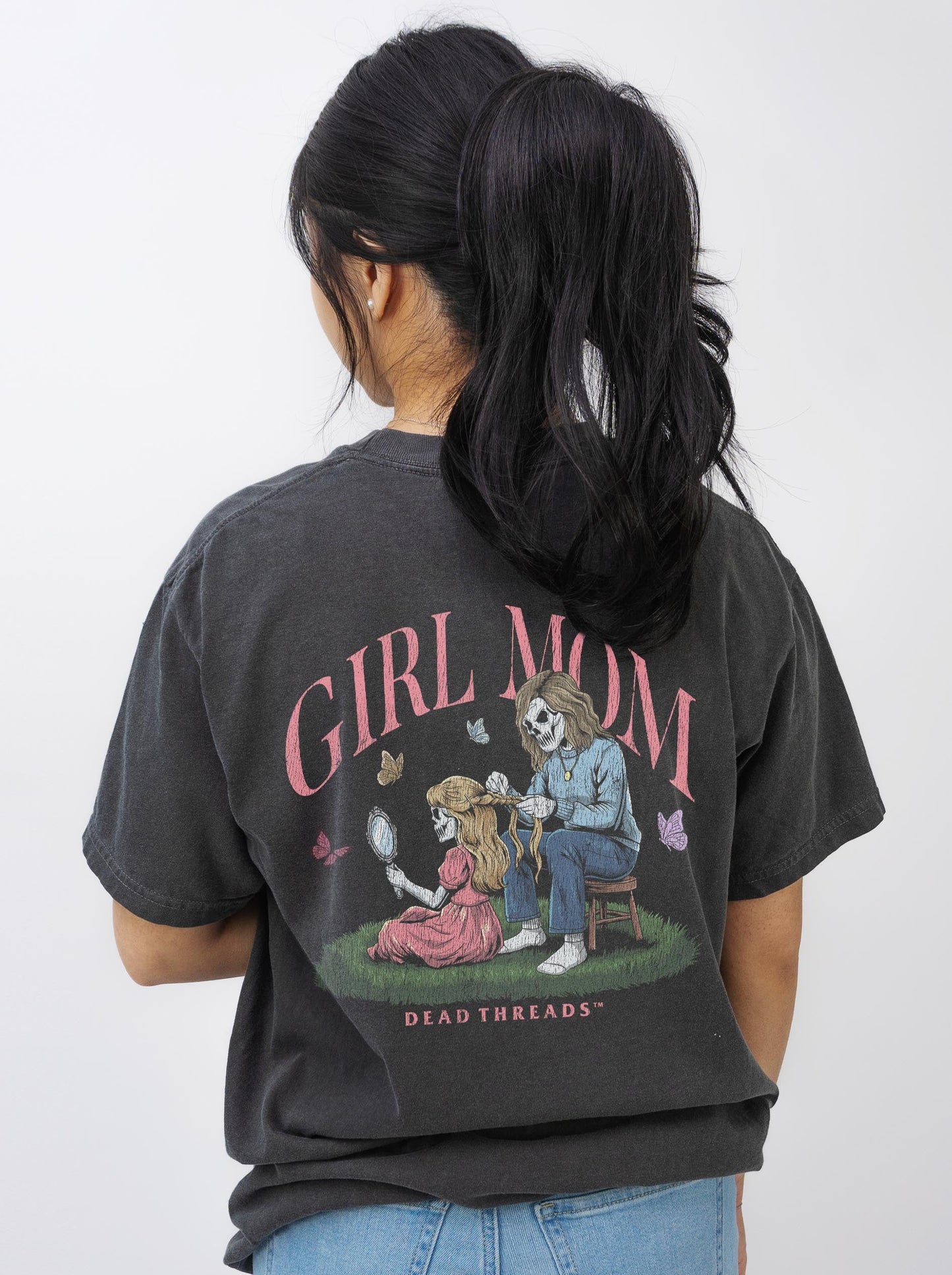 GIRL MOM v1 - “DT ESSENTIAL" PREMIUM T-SHIRT – T-Shirt – Dead Threads Apparel