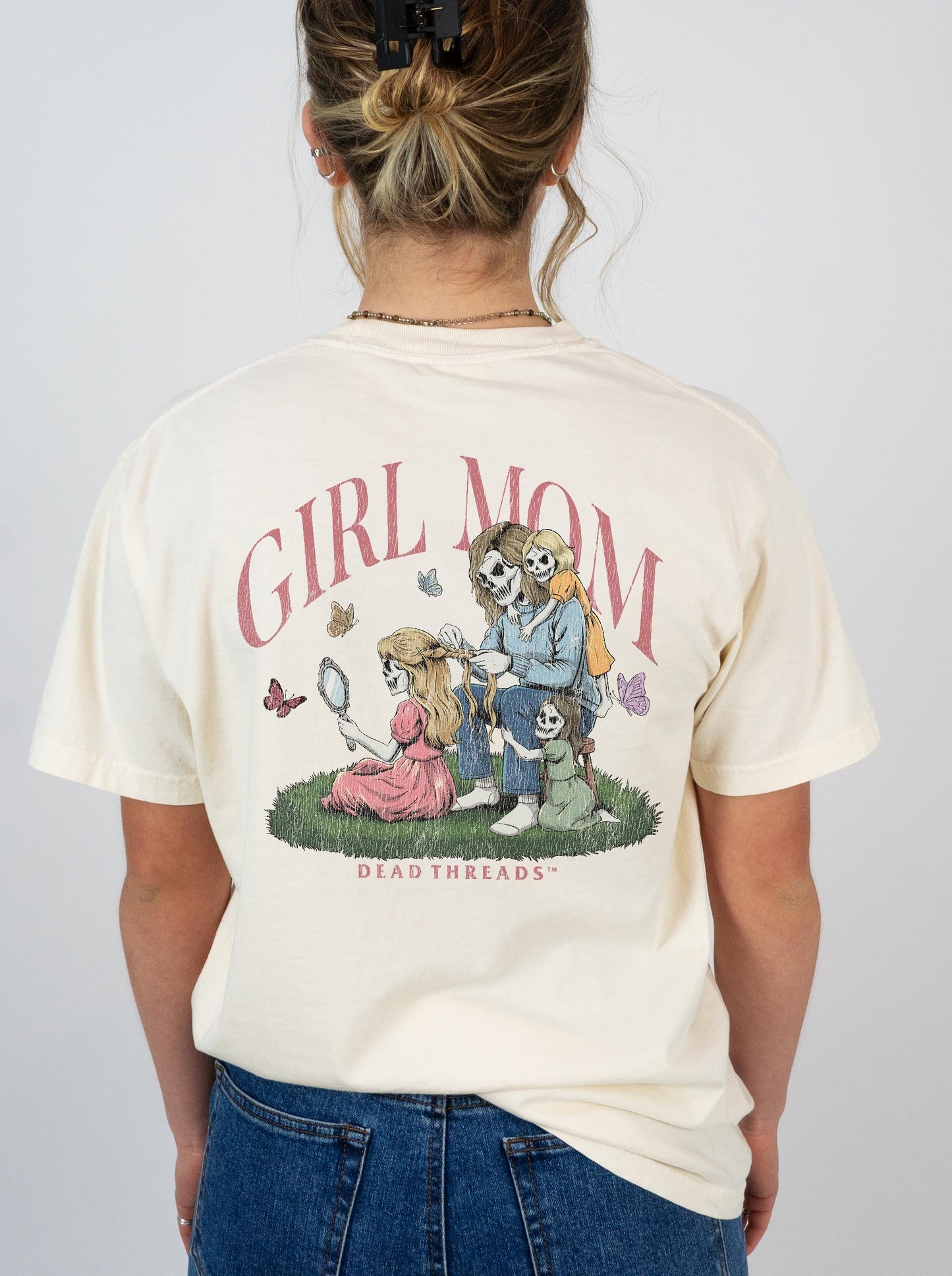 GIRL MOM v3 - “DT ESSENTIAL" PREMIUM T-SHIRT – T-Shirt – Dead Threads Apparel