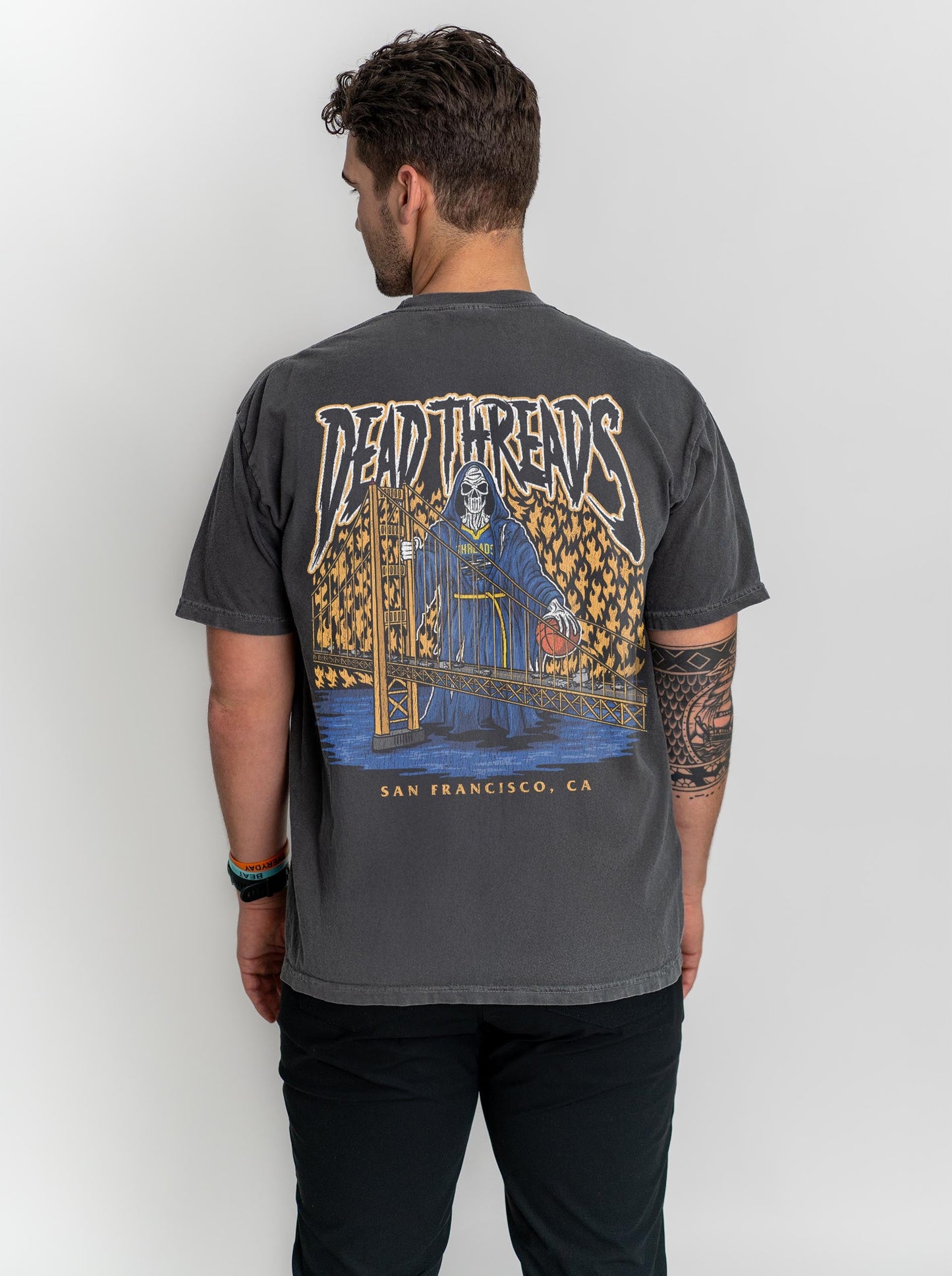 GOLDEN STATE BASKETBALL - “DT ESSENTIAL" PREMIUM T-SHIRT – T-Shirt – Dead Threads Apparel