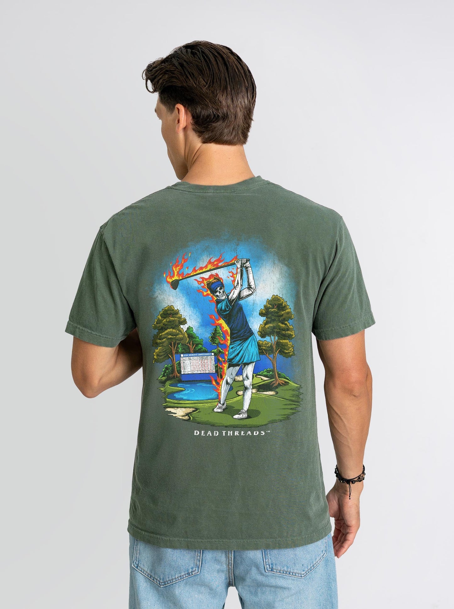 GOLF v4 “QUEEN OF THE COURSE” - “DT ESSENTIAL" PREMIUM T - SHIRT – T-Shirt – Dead Threads Apparel