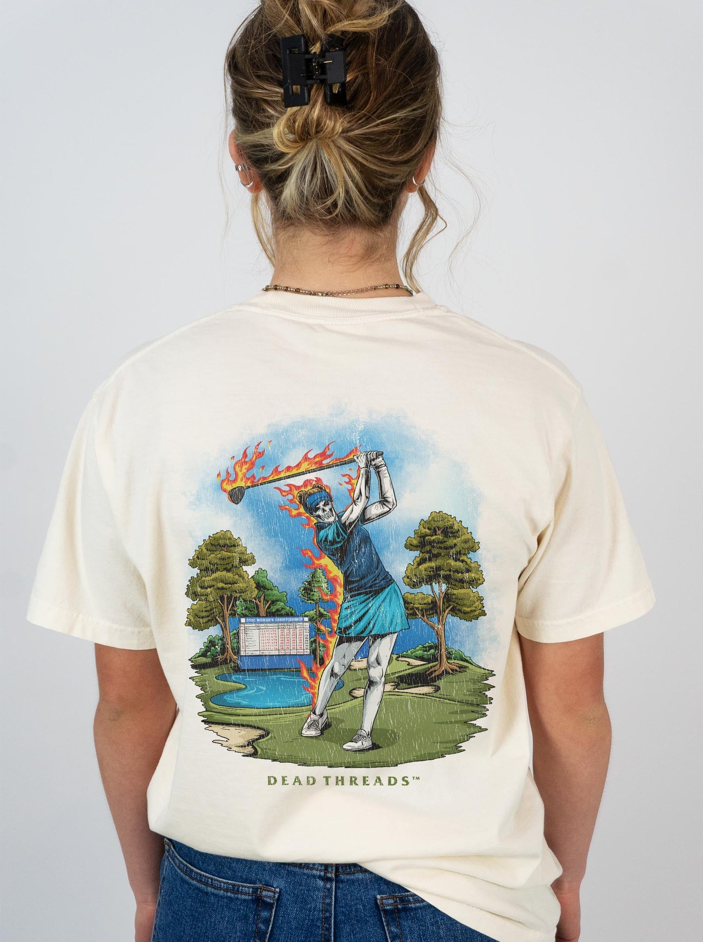 GOLF v4 “QUEEN OF THE COURSE” - “DT ESSENTIAL" PREMIUM T - SHIRT – T-Shirt – Dead Threads Apparel