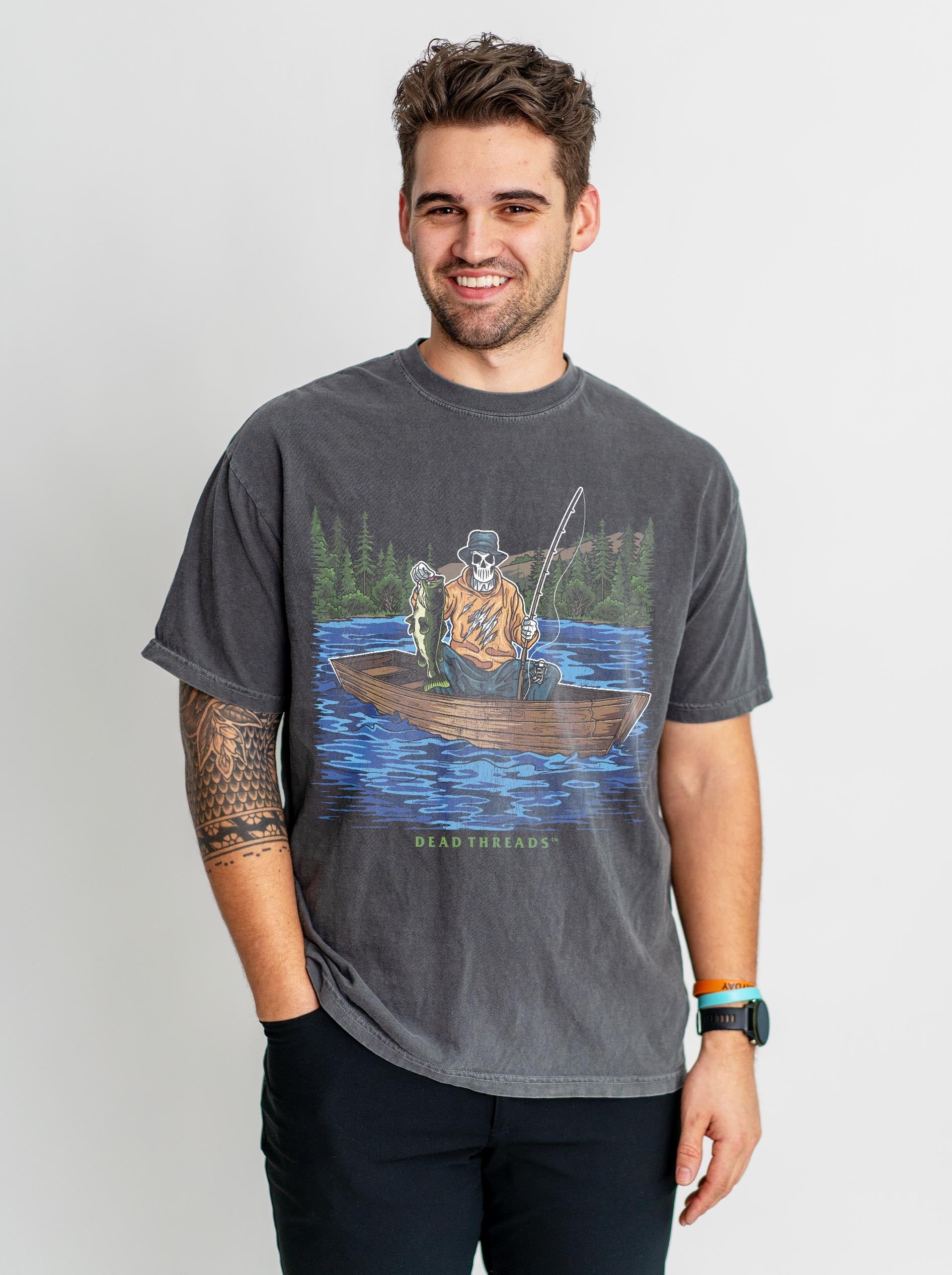 GONE FISHIN – T-Shirt – Dead Threads Apparel