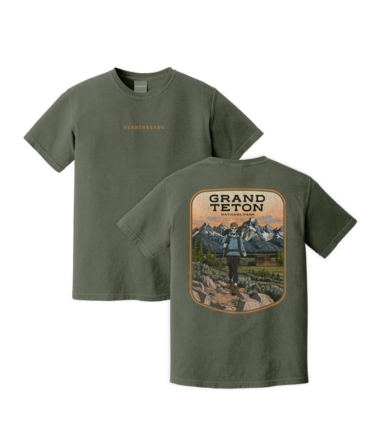 GRAND TETON NATIONAL PARK (FEMALE) - “DT ESSENTIAL" PREMIUM T-SHIRT – T-Shirt – Dead Threads Apparel