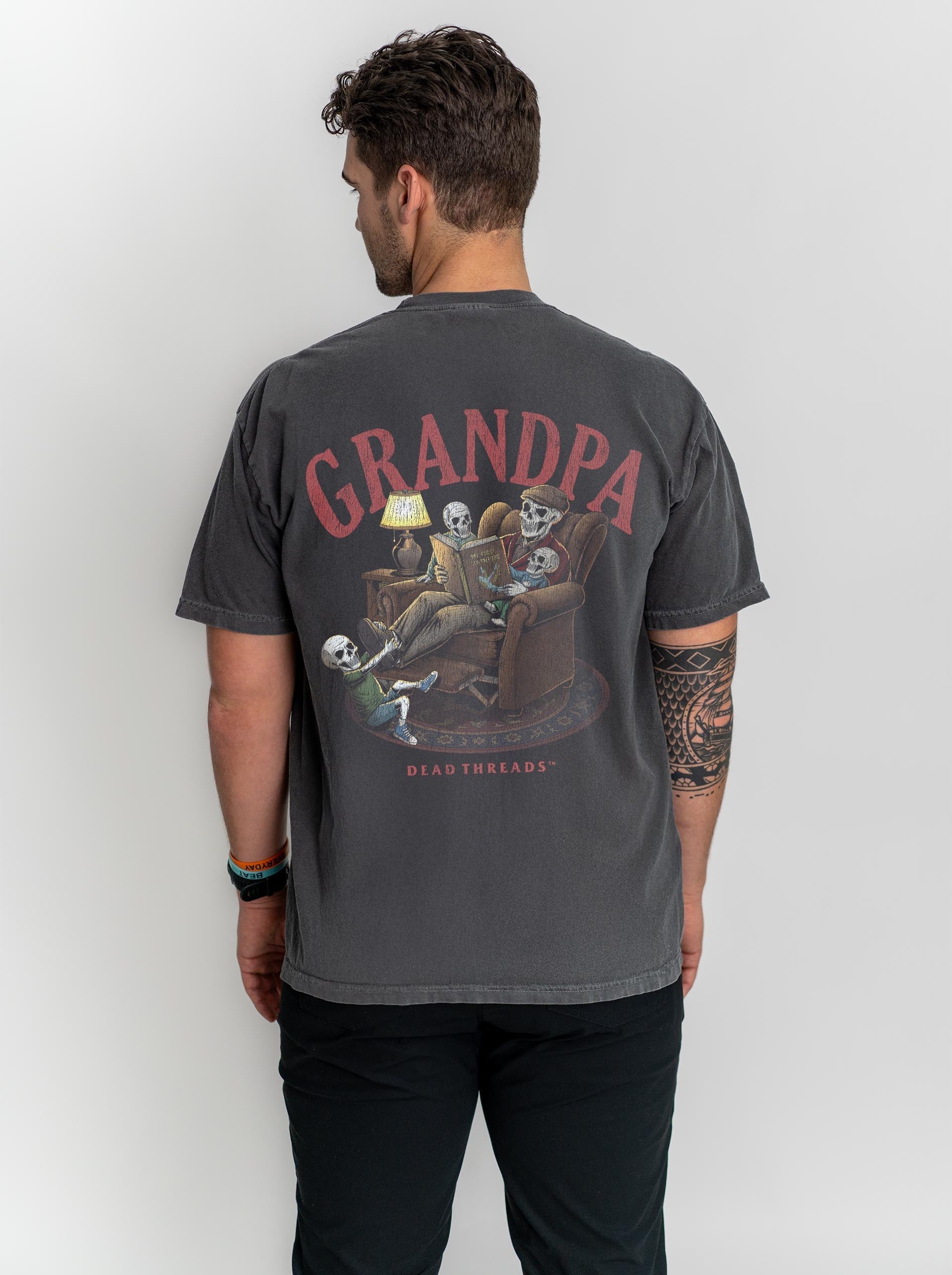 GRANDPA v3 - “DT ESSENTIAL" PREMIUM T-SHIRT – T-Shirt – Dead Threads Apparel
