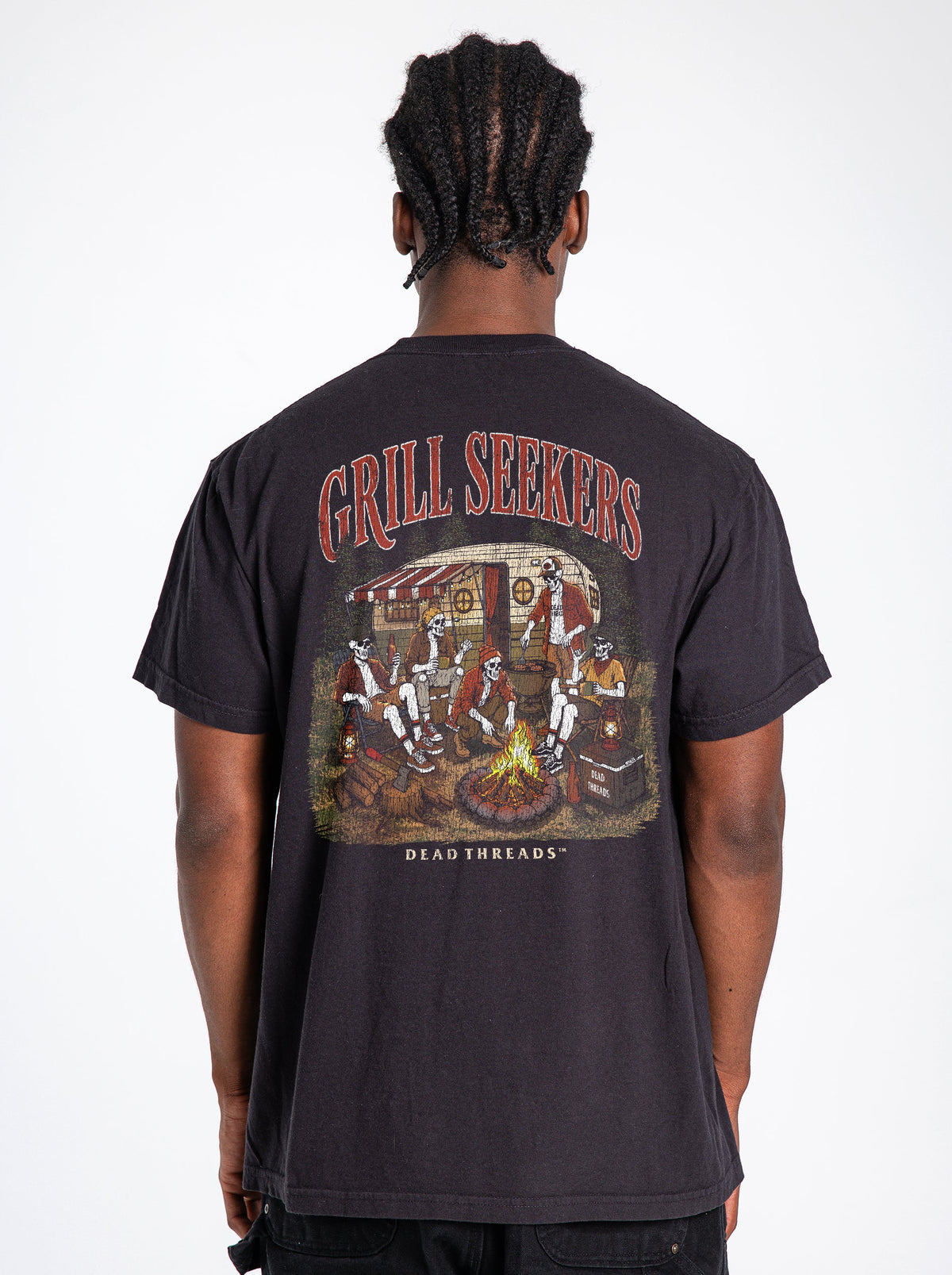 GRILL SEEKERS - “DT ESSENTIAL" PREMIUM T-SHIRT – T-Shirt – Dead Threads Apparel