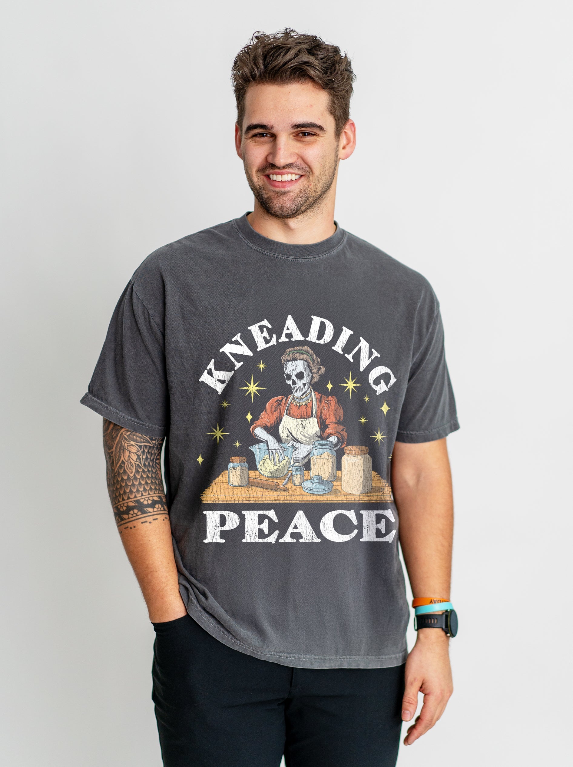 KNEADING PEACE – T-Shirt – Dead Threads Apparel