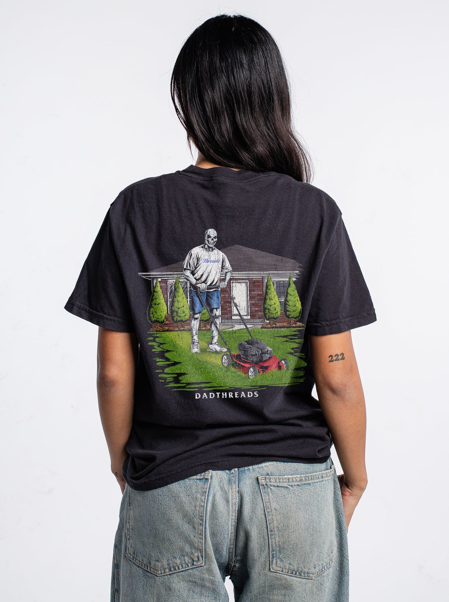 LAWN OF THE DEAD v2 - “DT ESSENTIAL" PREMIUM T - SHIRT – T-Shirt – Dead Threads Apparel