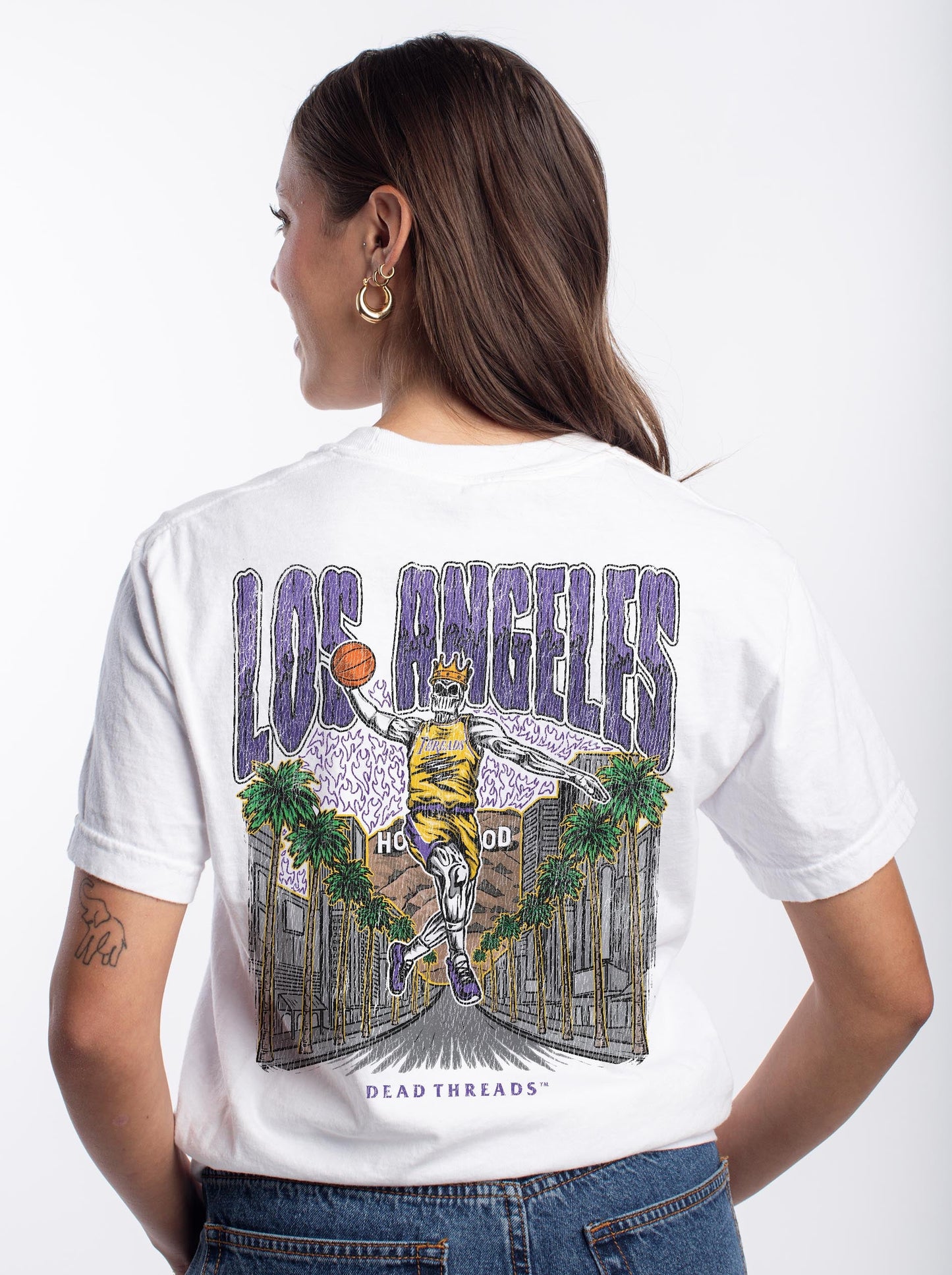 LOS ANGELES BASKETBALL - “3 SKULL” PREMIUM T - SHIRT – T-Shirt – Dead Threads Apparel