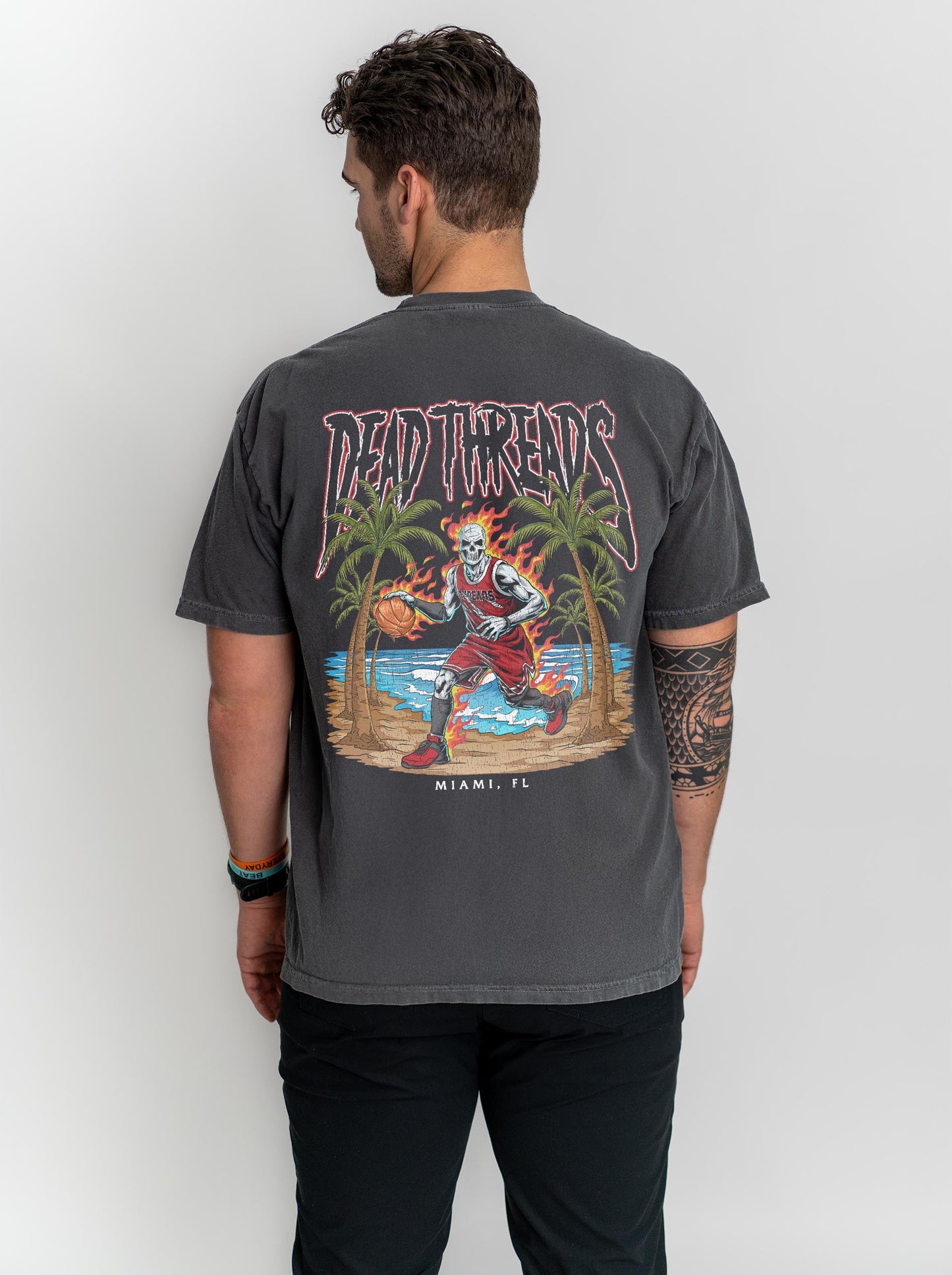 MIAMI BASKETBALL - “DT ESSENTIAL" PREMIUM T - SHIRT – T-Shirt – Dead Threads Apparel