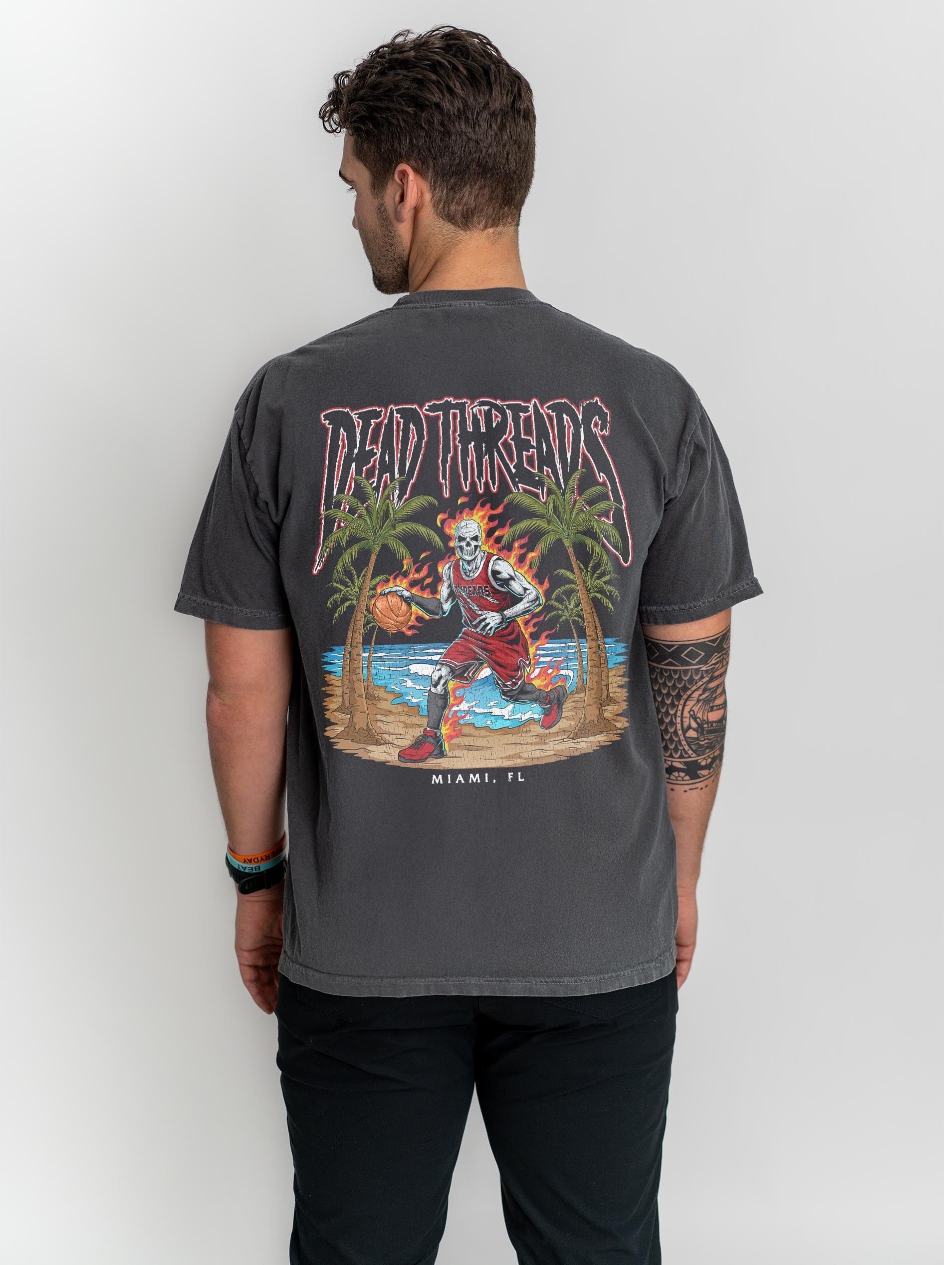 MIAMI BASKETBALL - “DT ESSENTIAL" PREMIUM T - SHIRT – T-Shirt – Dead Threads Apparel