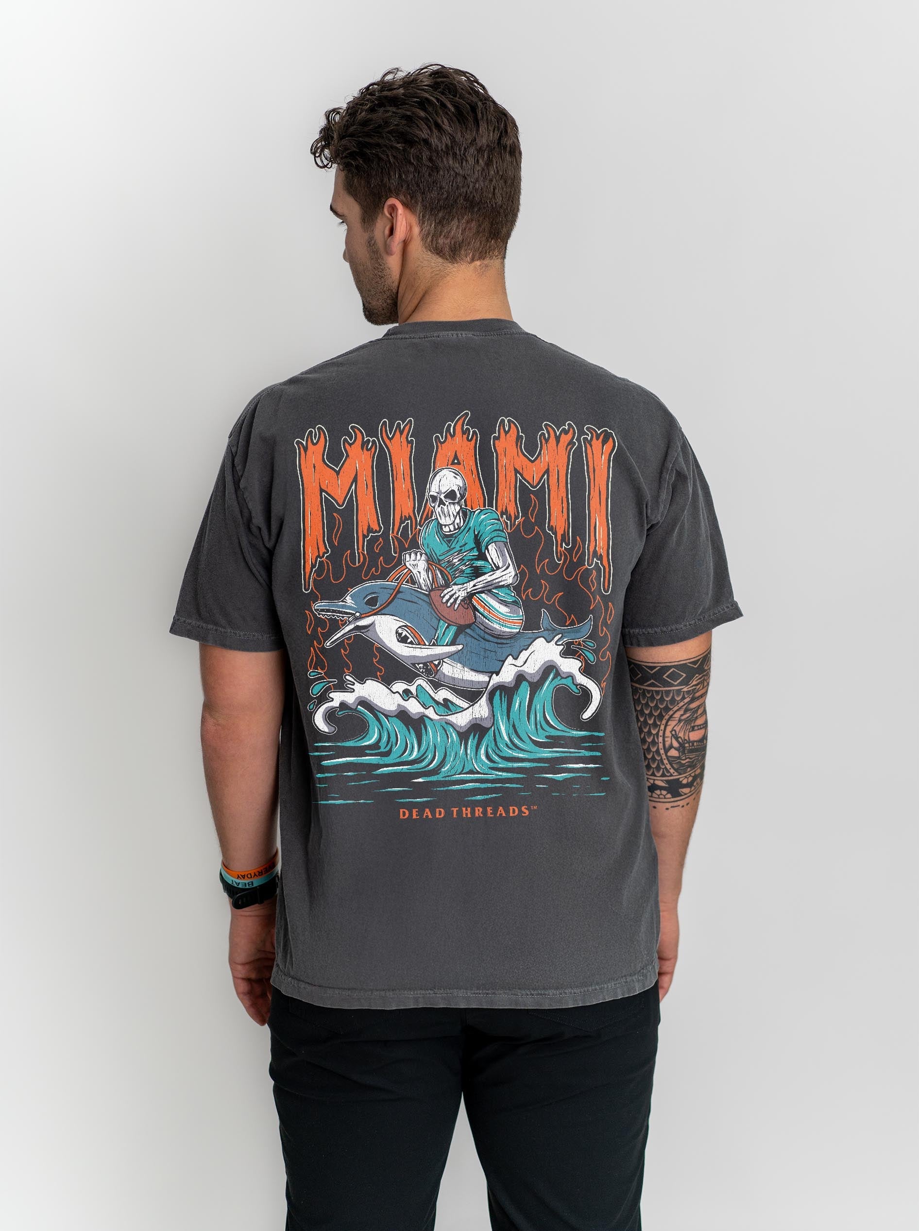 MIAMI FOOTBALL - “DT ESSENTIAL" PREMIUM T - SHIRT – T-Shirt – Dead Threads Apparel