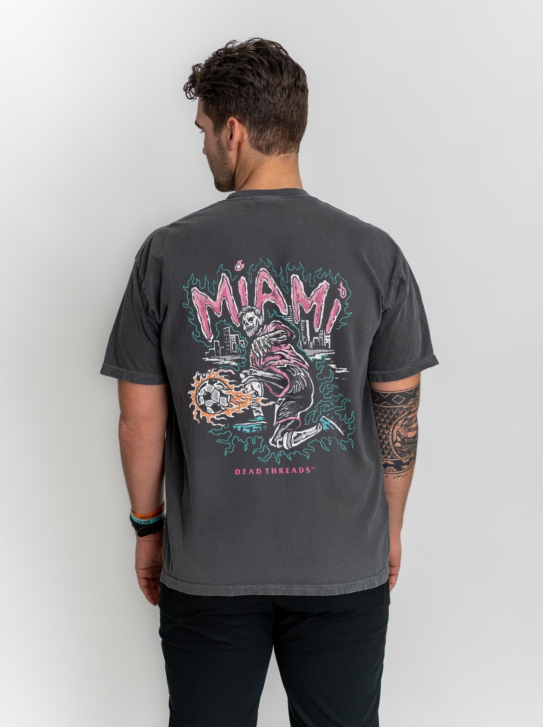 MIAMI FUTBOL - “DT ESSENTIAL" PREMIUM T - SHIRT – T-Shirt – Dead Threads Apparel