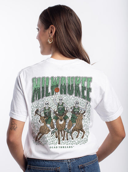 MILWAUKEE BASKETBALL - “3 SKULL” PREMIUM T - SHIRT – T-Shirt – Dead Threads Apparel