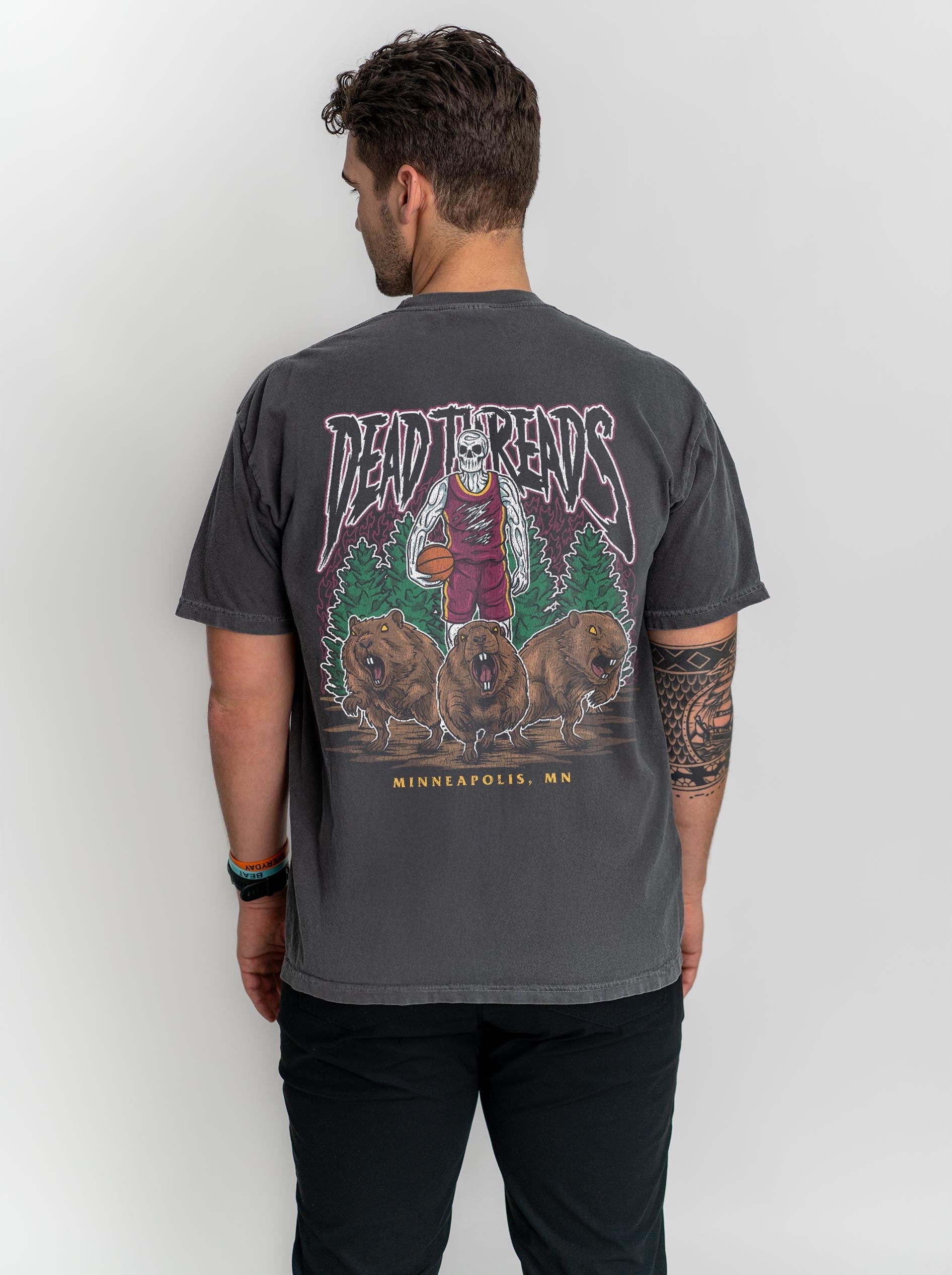 MINNEAPOLIS BASKETBALL - “DT ESSENTIAL" PREMIUM T - SHIRT – T-Shirt – Dead Threads Apparel