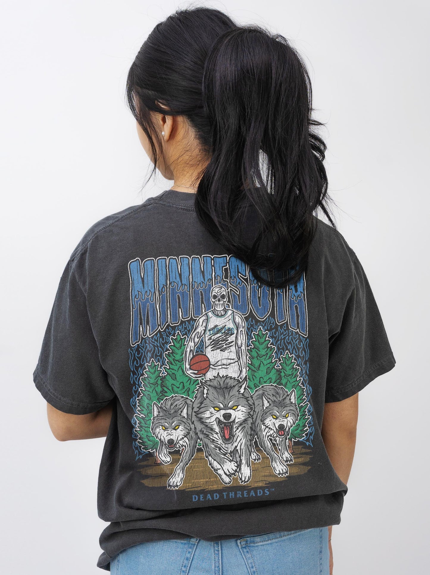 MINNESOTA BASKETBALL - “3 SKULL” PREMIUM T - SHIRT – T-Shirt – Dead Threads Apparel