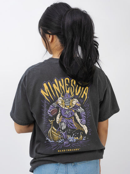 MINNESOTA FOOTBALL v1 - “3 SKULL” PREMIUM T - SHIRT – T-Shirt – Dead Threads Apparel